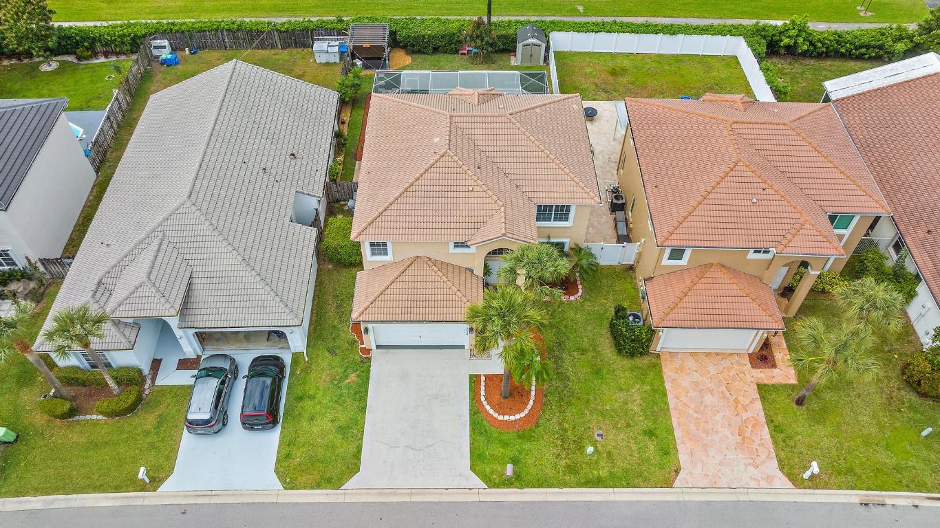 7178 Lake Island Drive