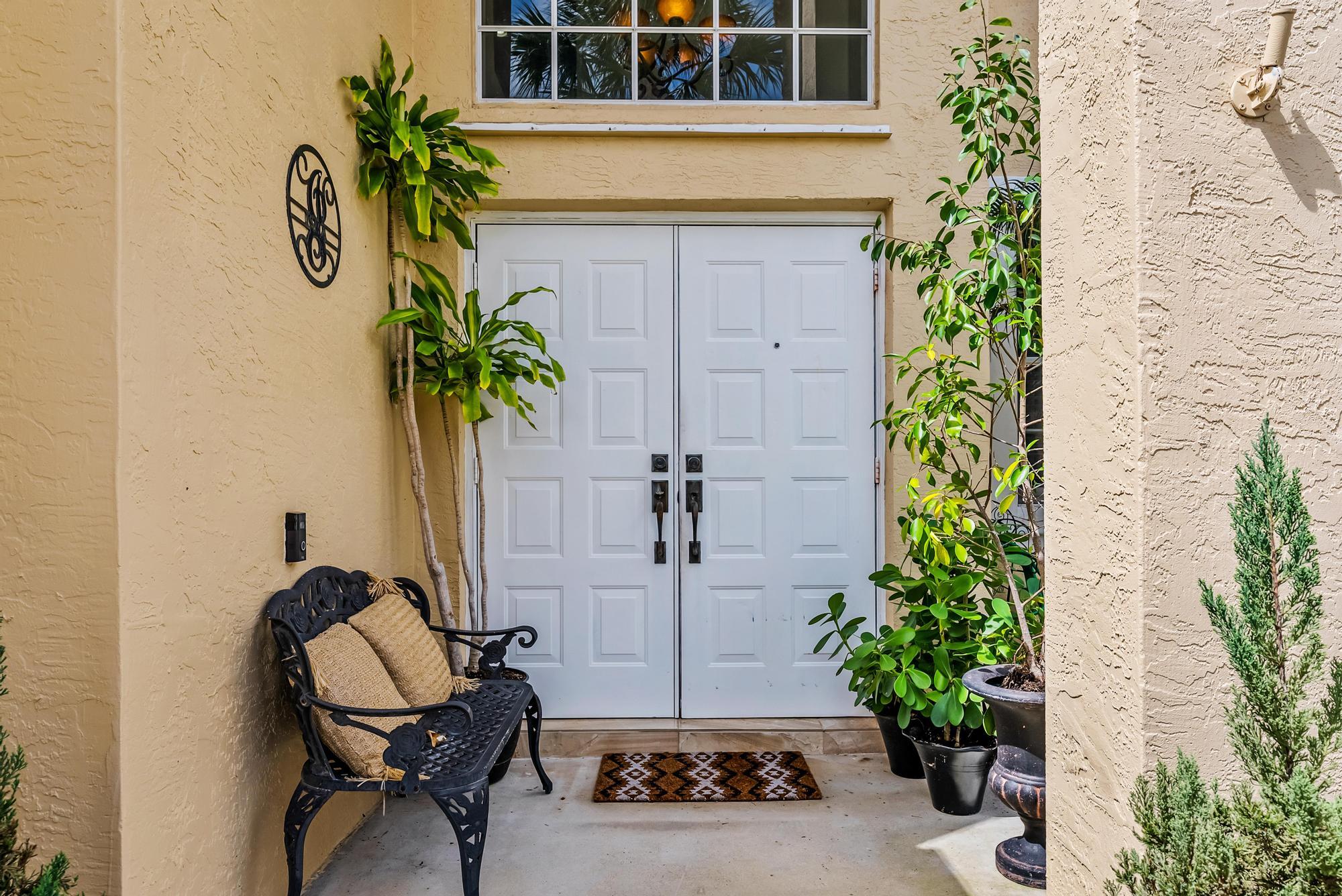 7178 Lake Island Drive