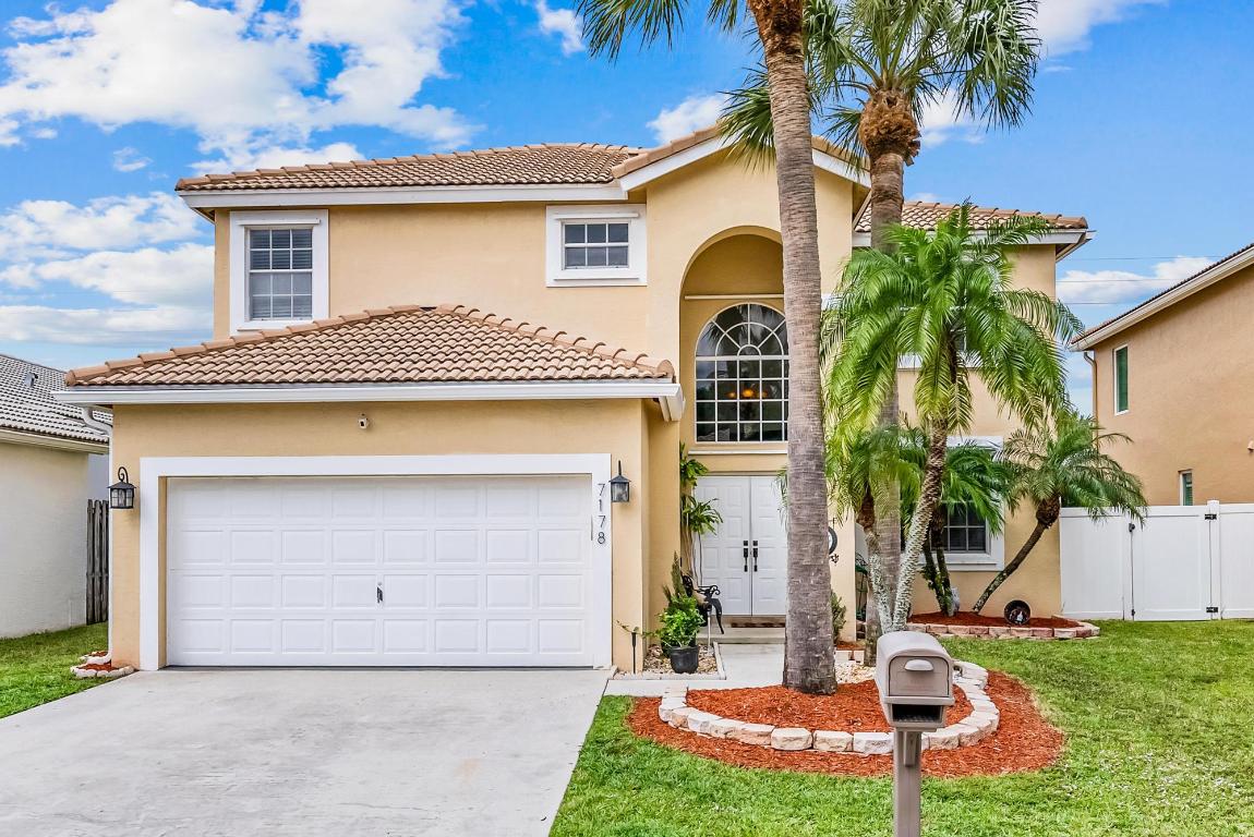 7178 Lake Island Drive