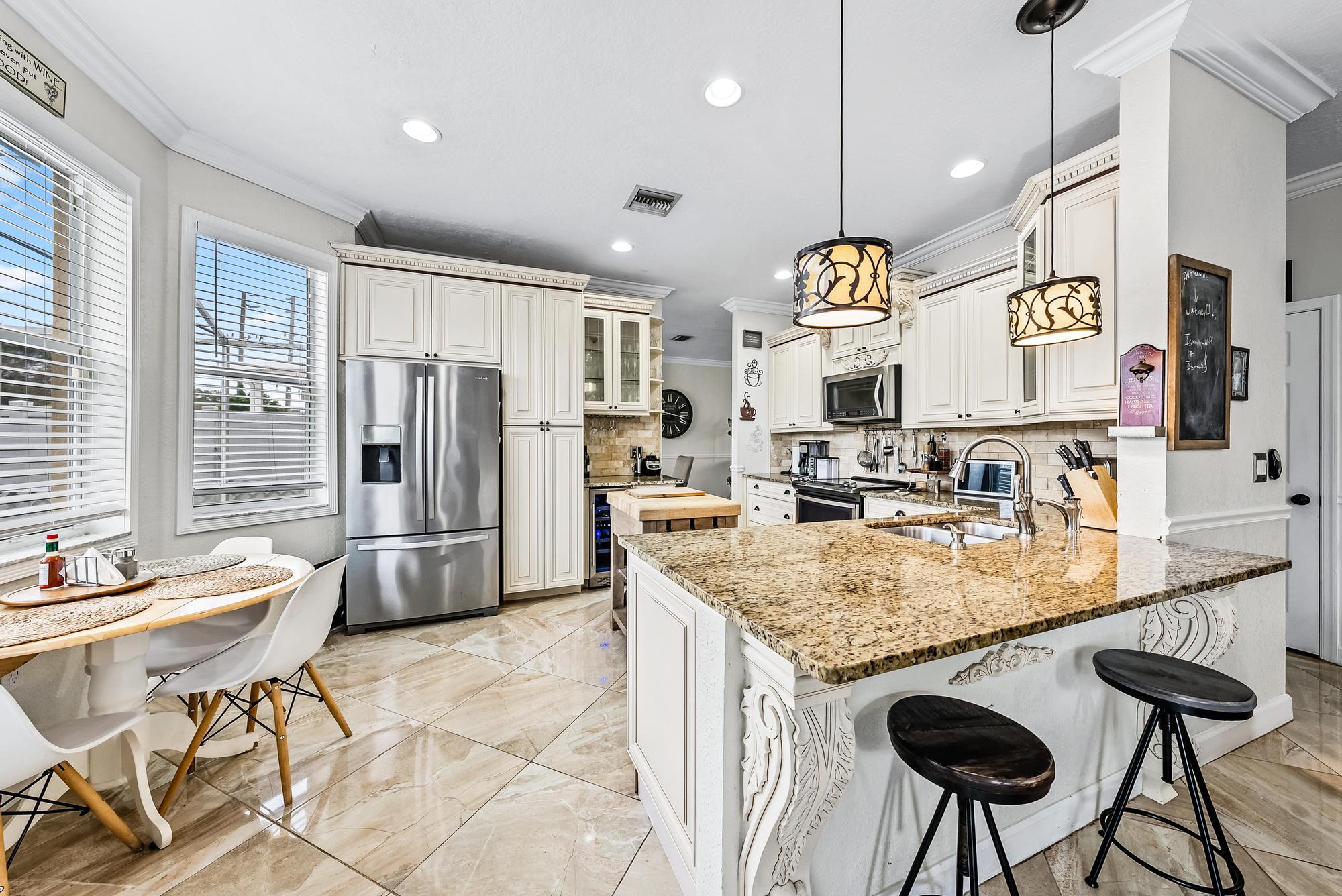 7178 Lake Island Drive