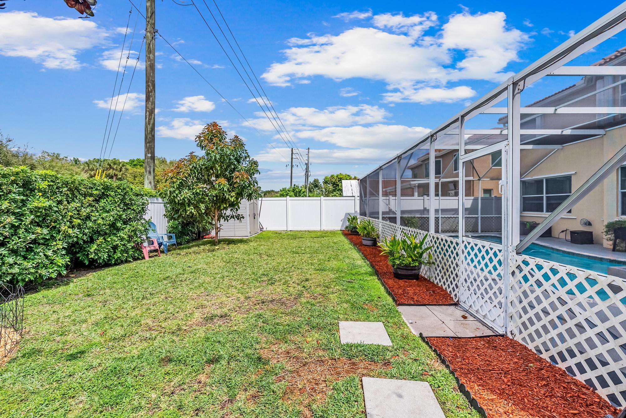 7178 Lake Island Drive