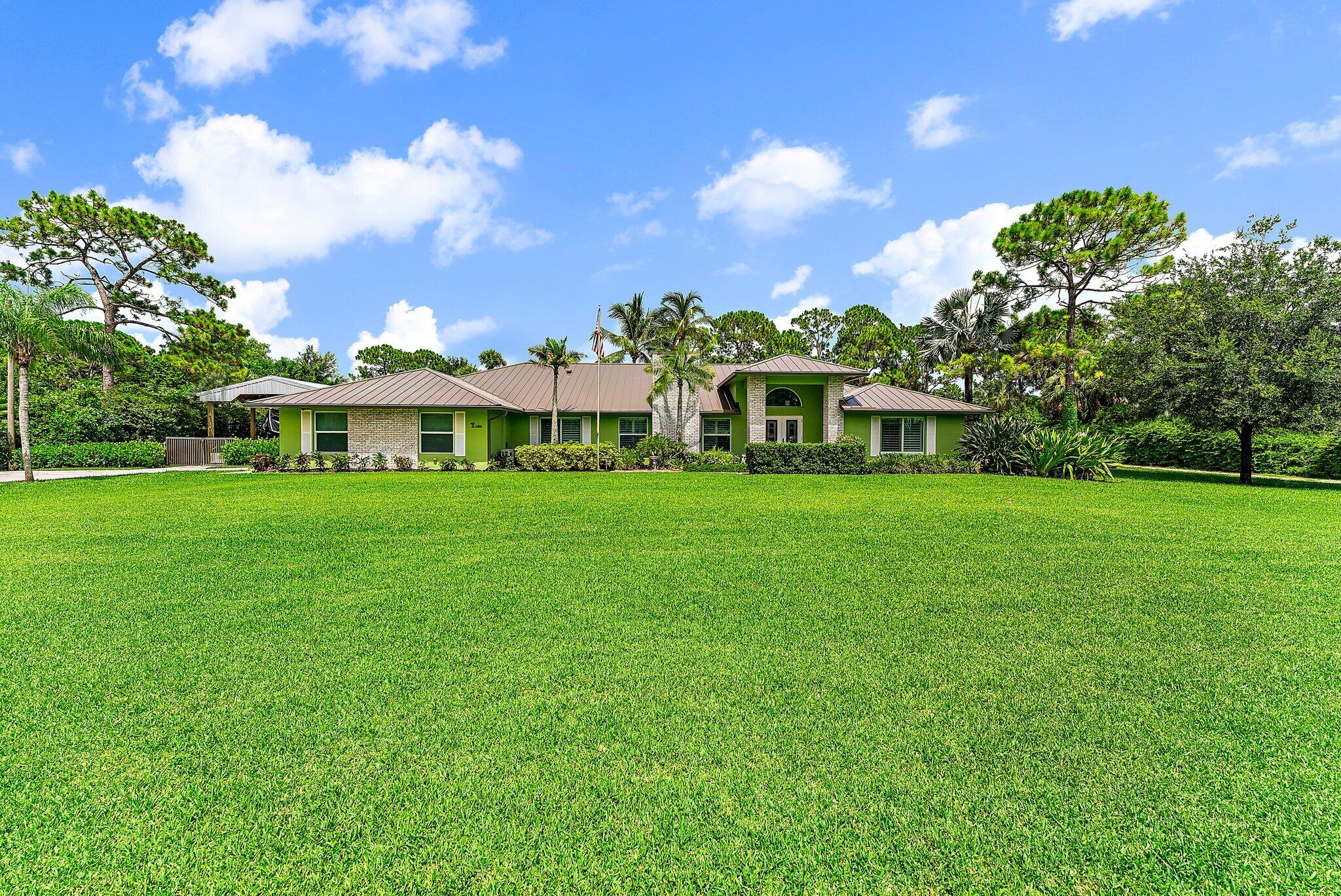 15864 72nd Drive N