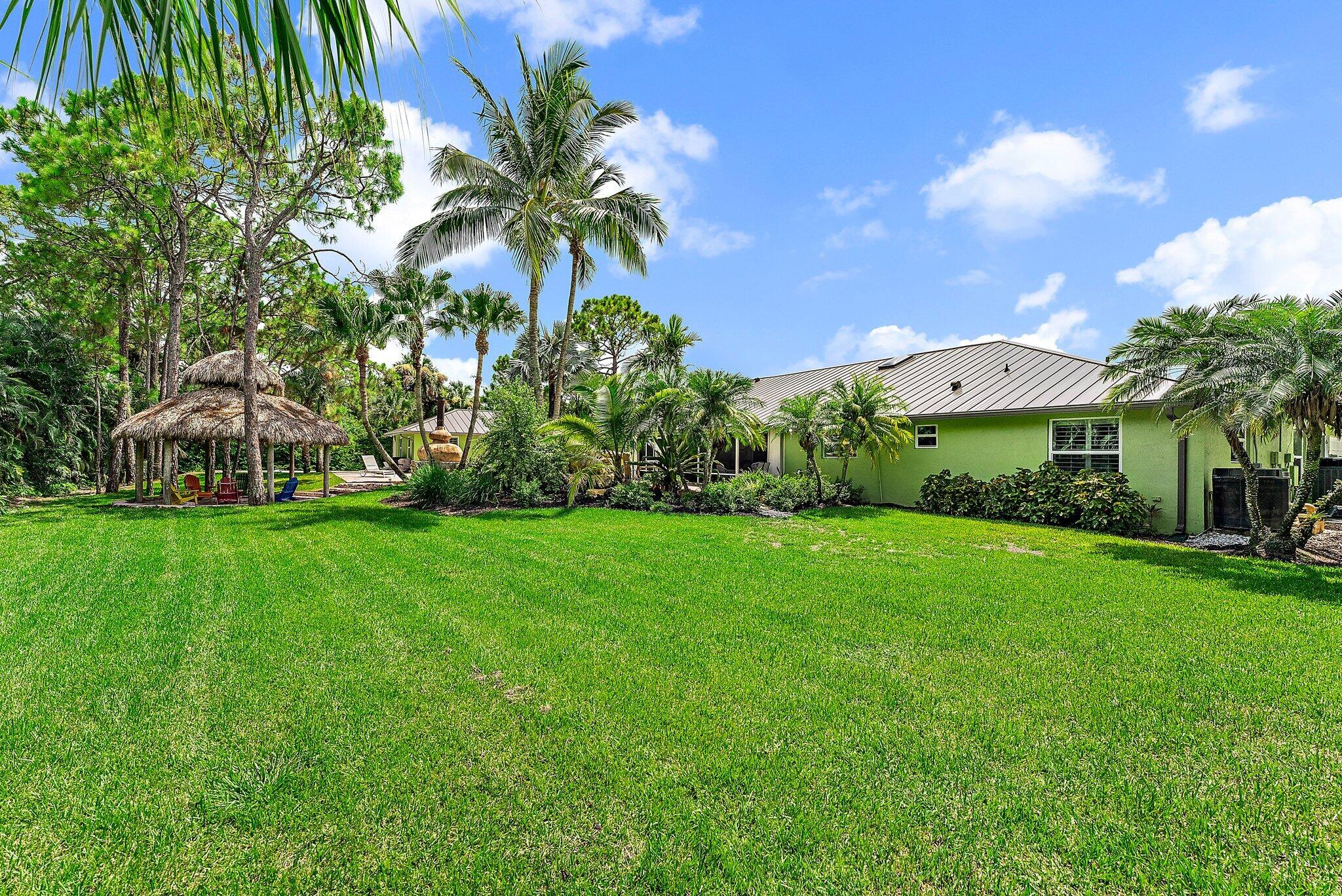 15864 72nd Drive N