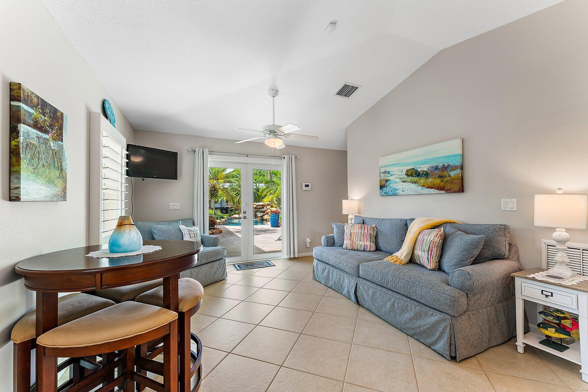 15864 72nd Drive N