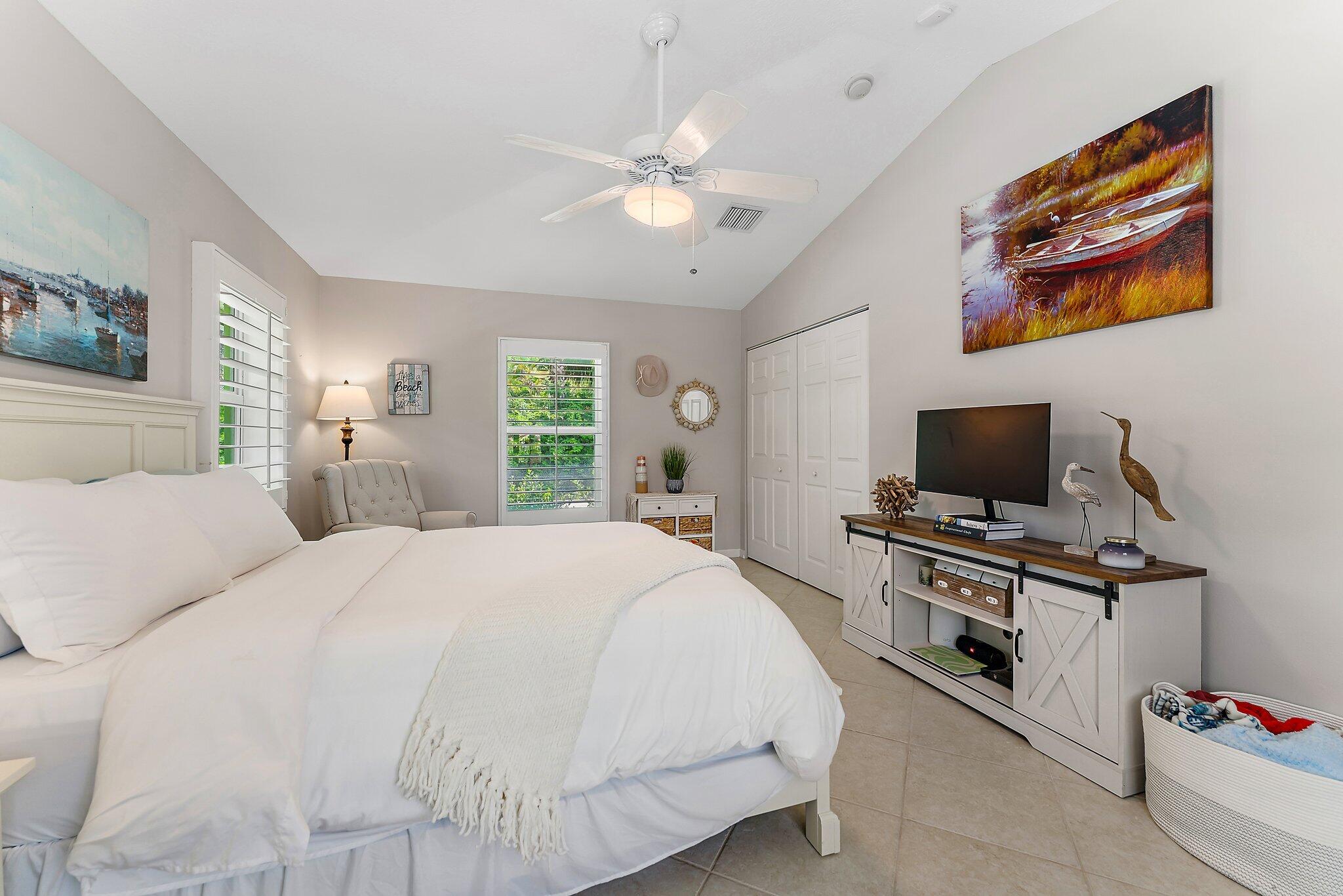 15864 72nd Drive N