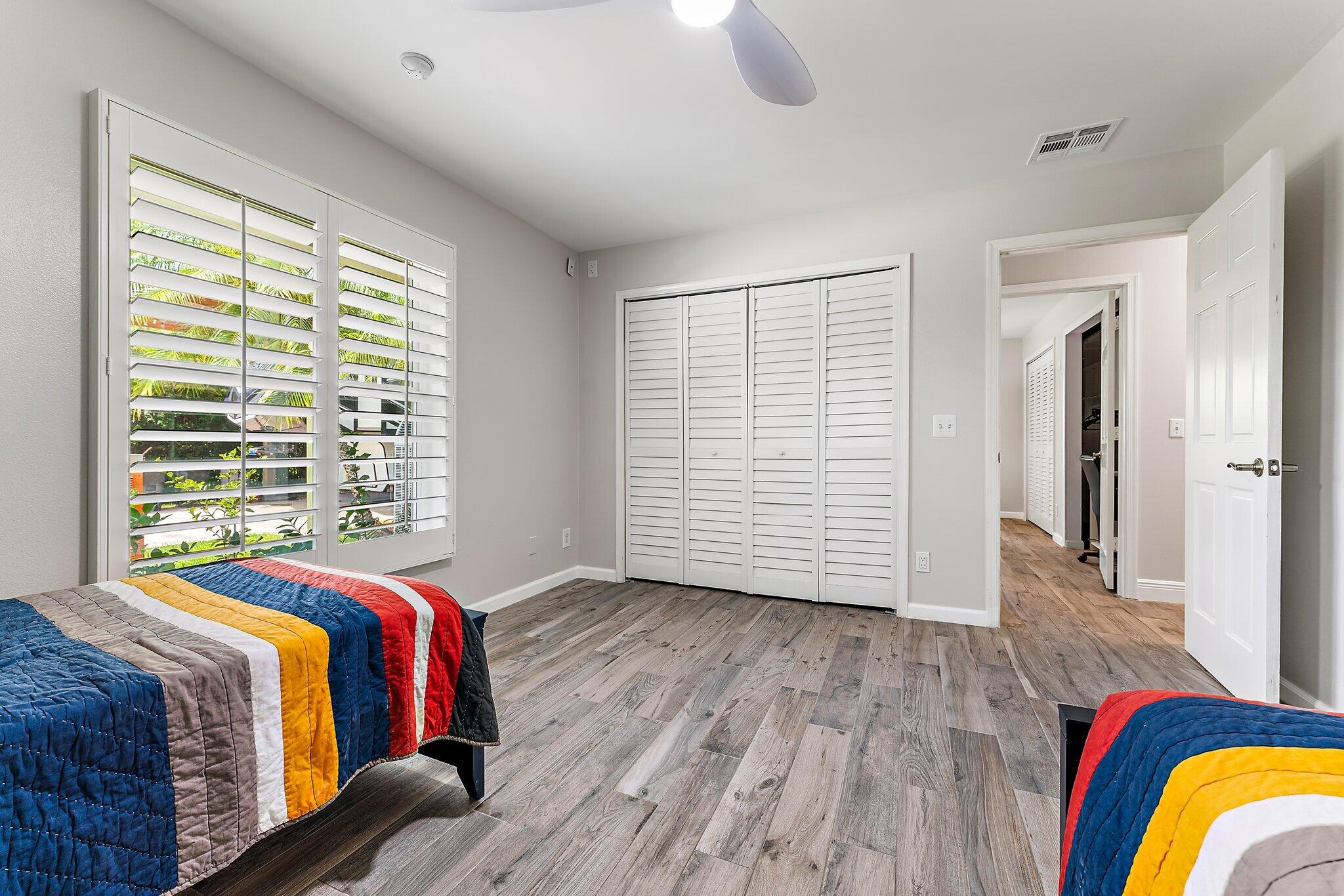 15864 72nd Drive N
