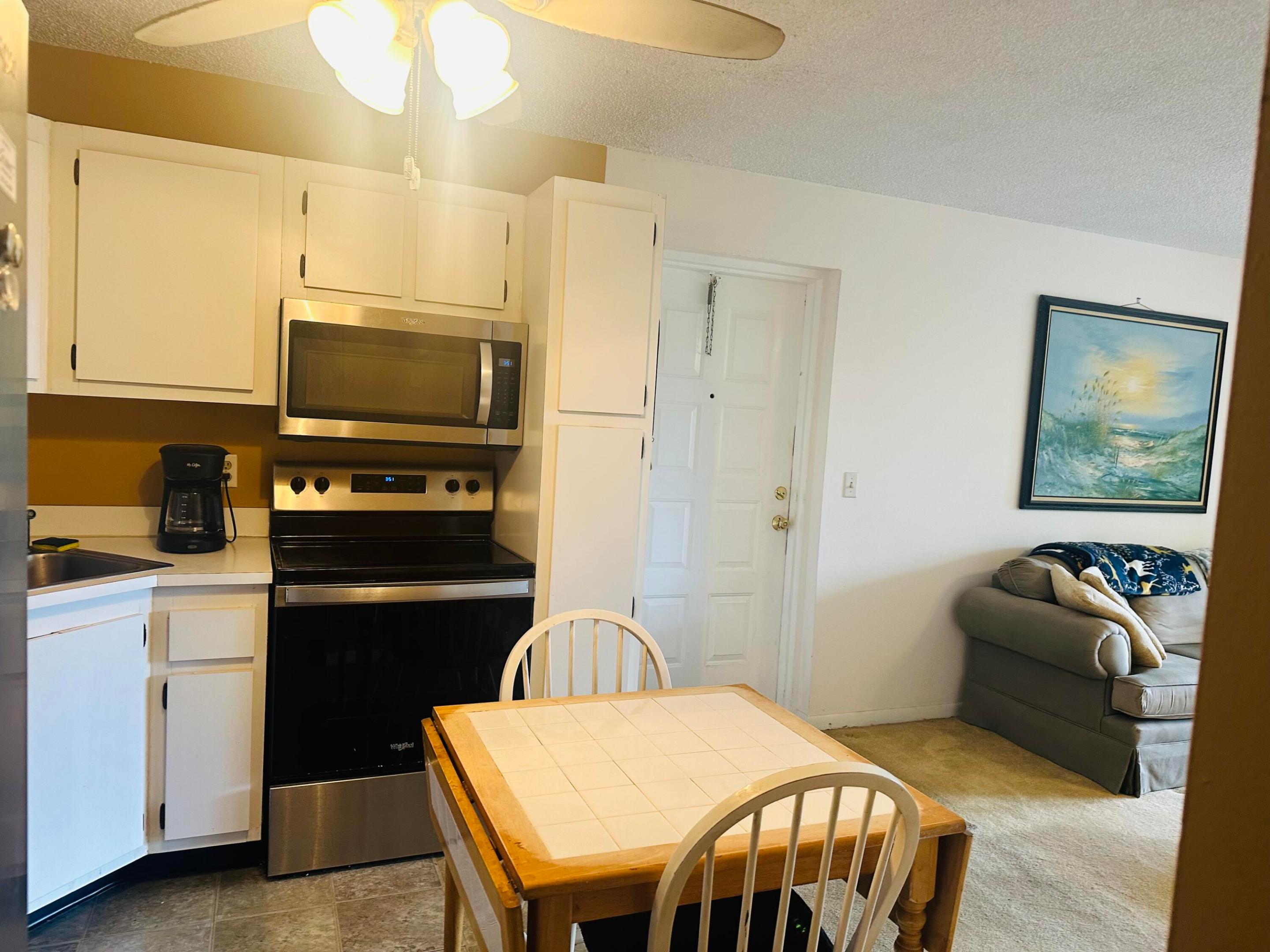 204 Foxtail Drive E3