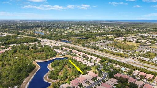 7618 SE Heritage Boulevard