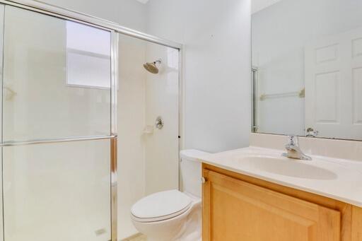 7618 SE Heritage Boulevard