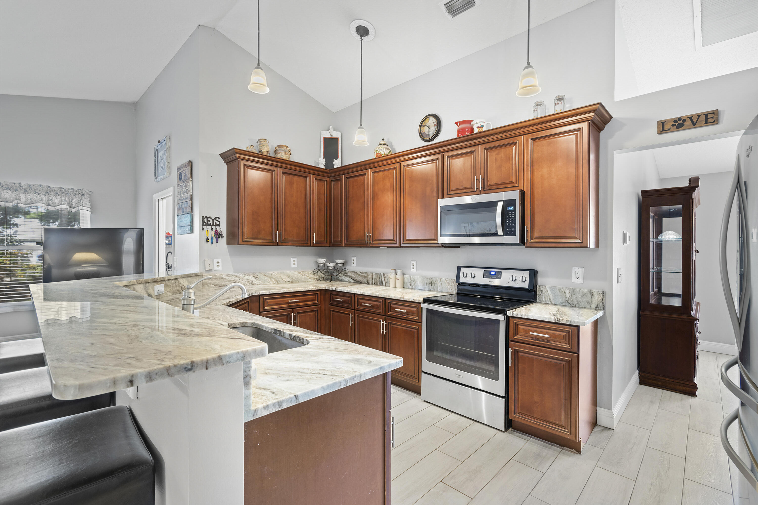 16856 70th Street N
