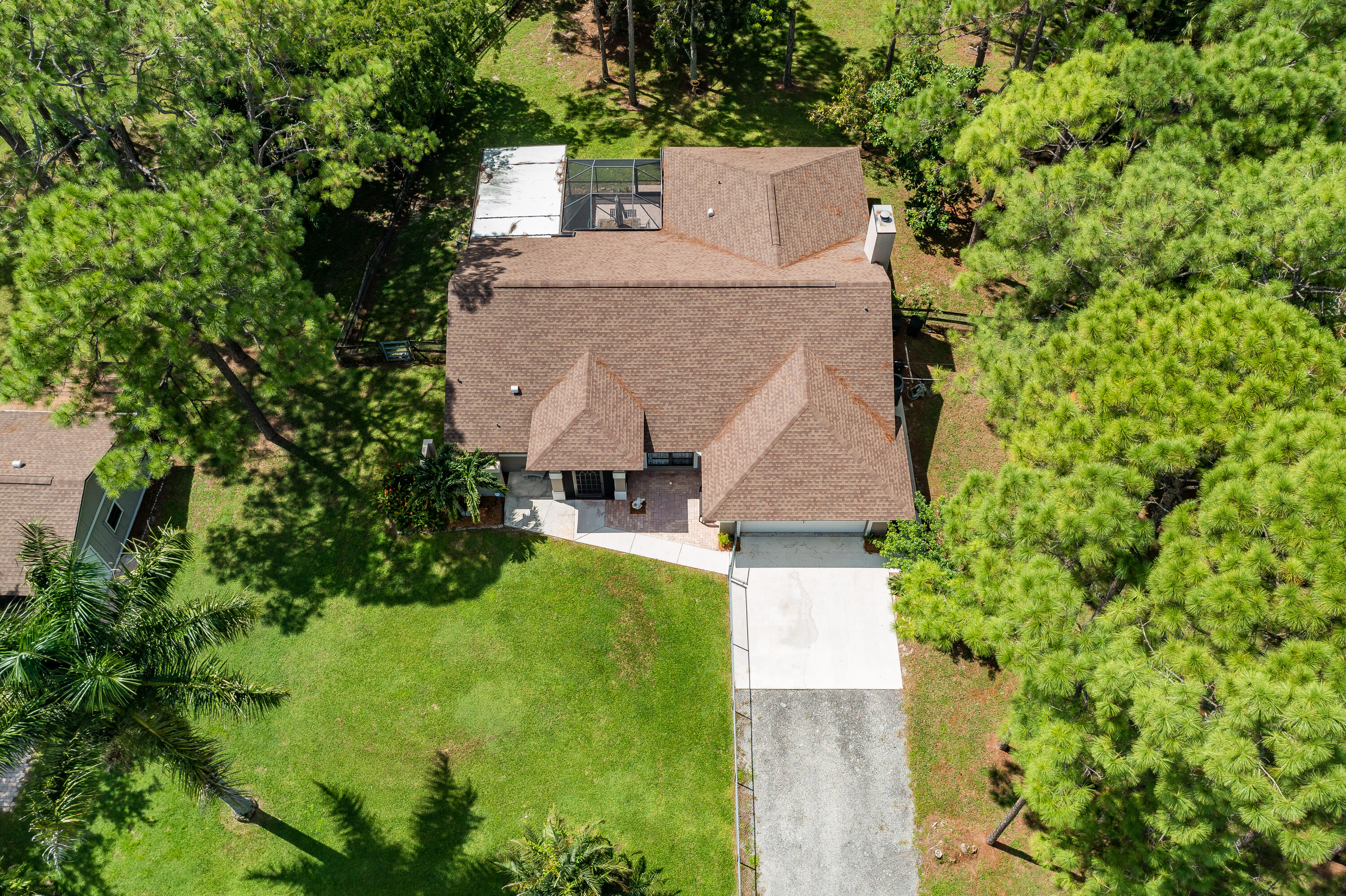 16856 70th Street N