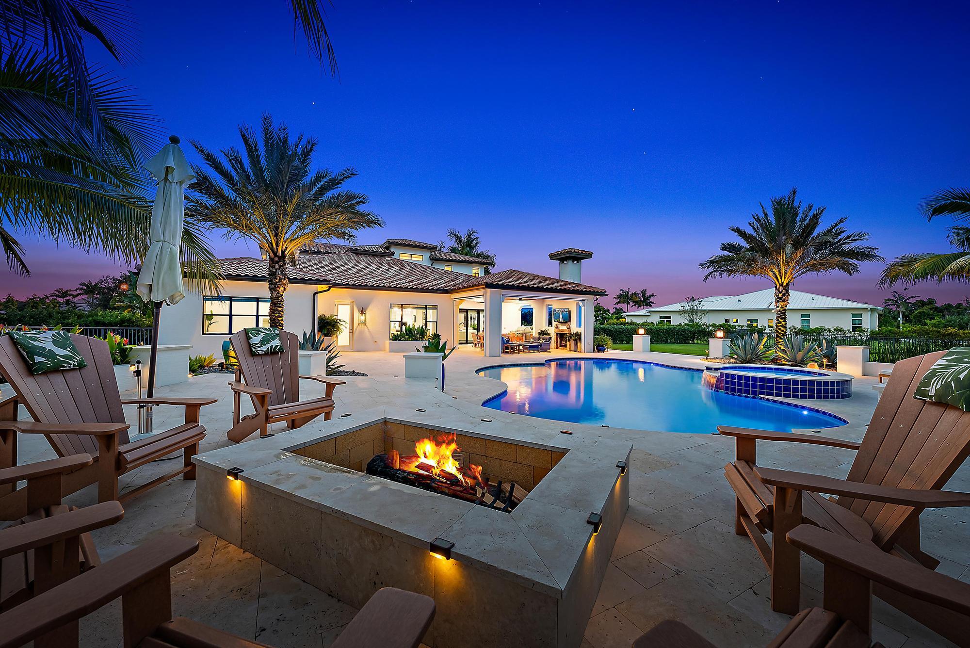 8164 SE Old Plantation Circle