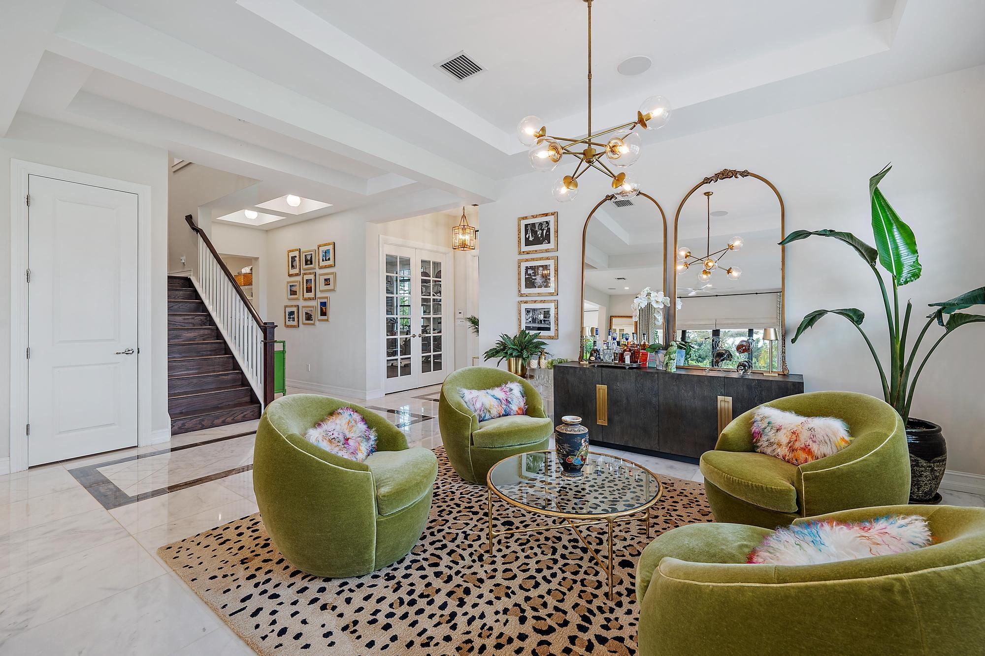 8164 SE Old Plantation Circle