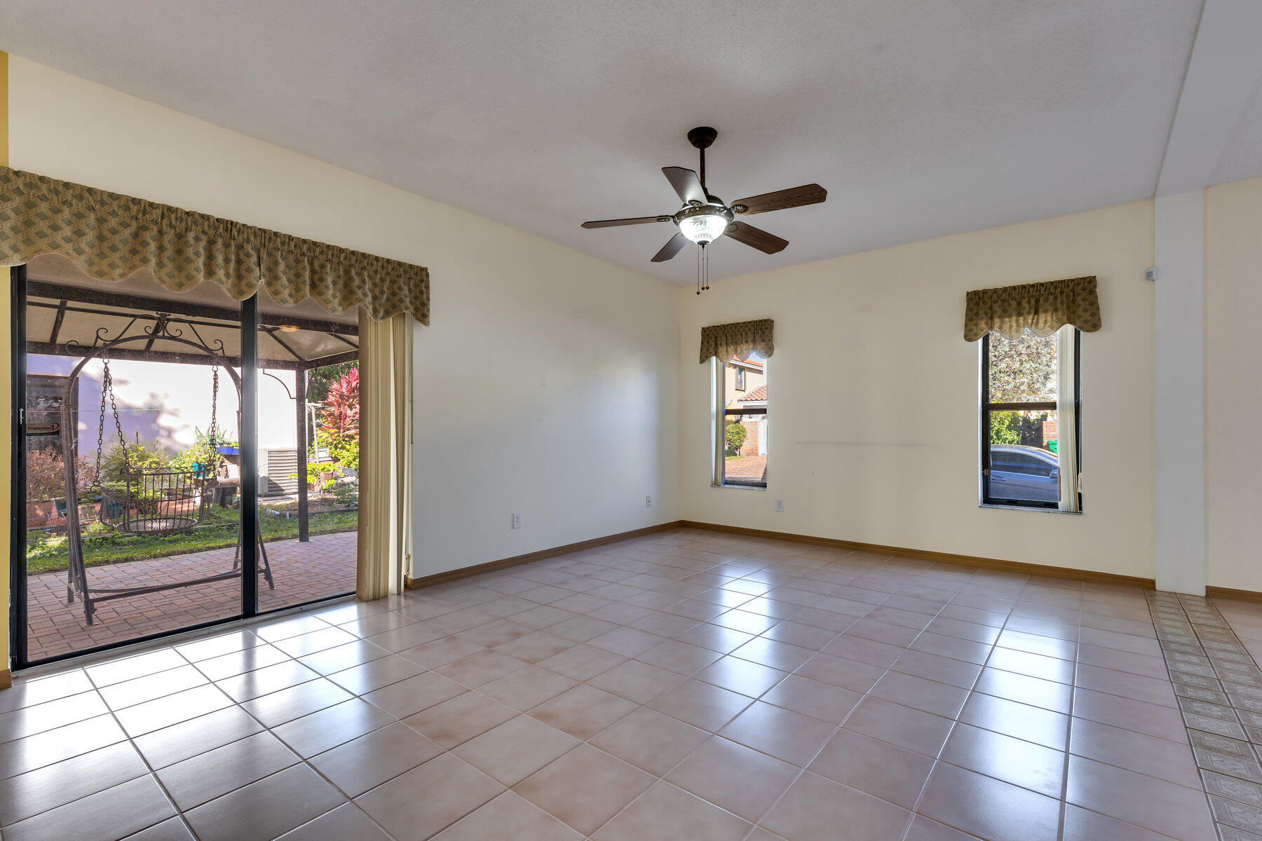 11109 NW 34th Court