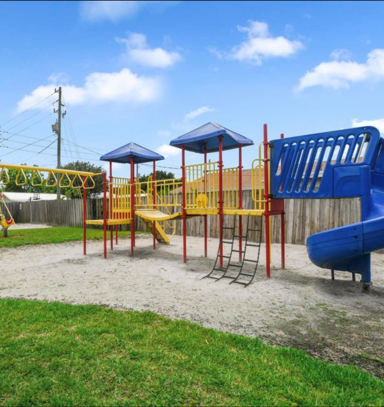 6270 Riverwalk Lane 5