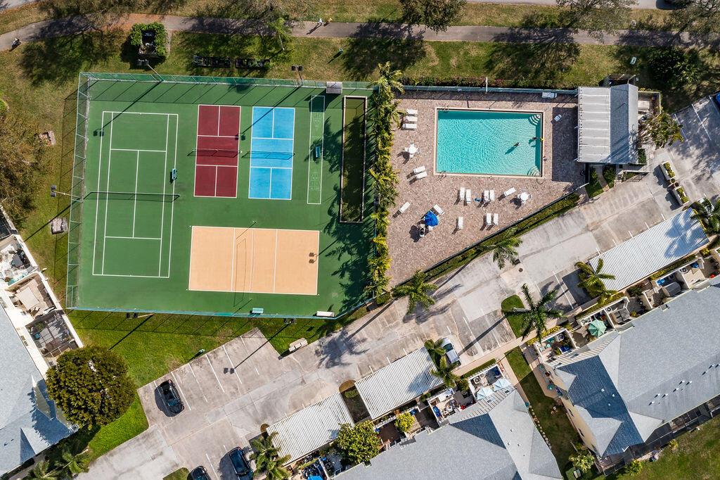 6270 Riverwalk Lane 5