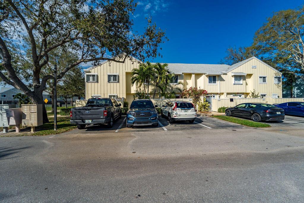 6270 Riverwalk Lane 5