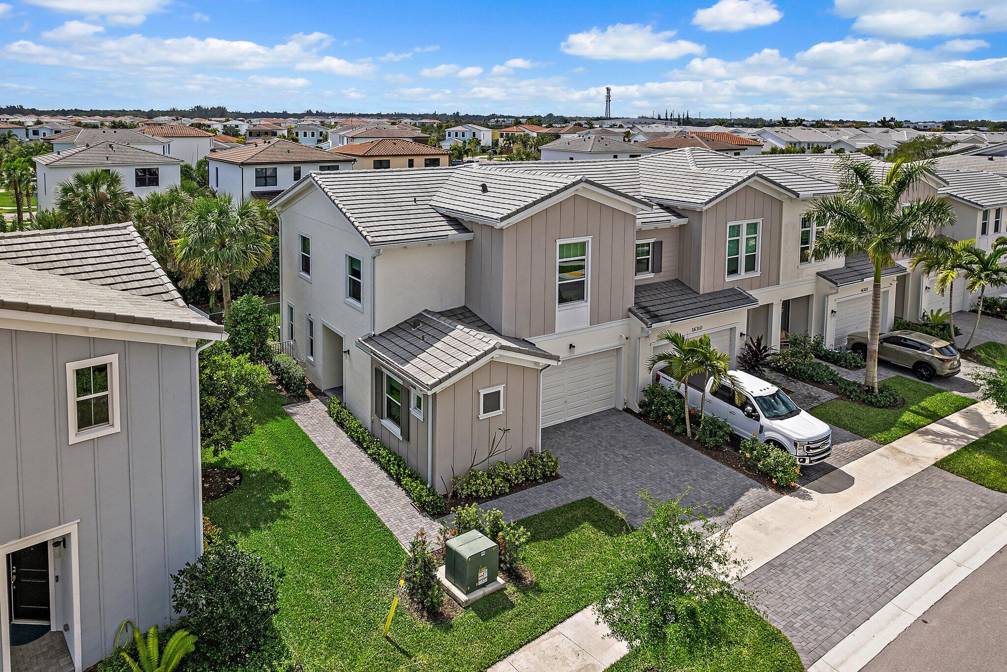 16300 Oakview Drive