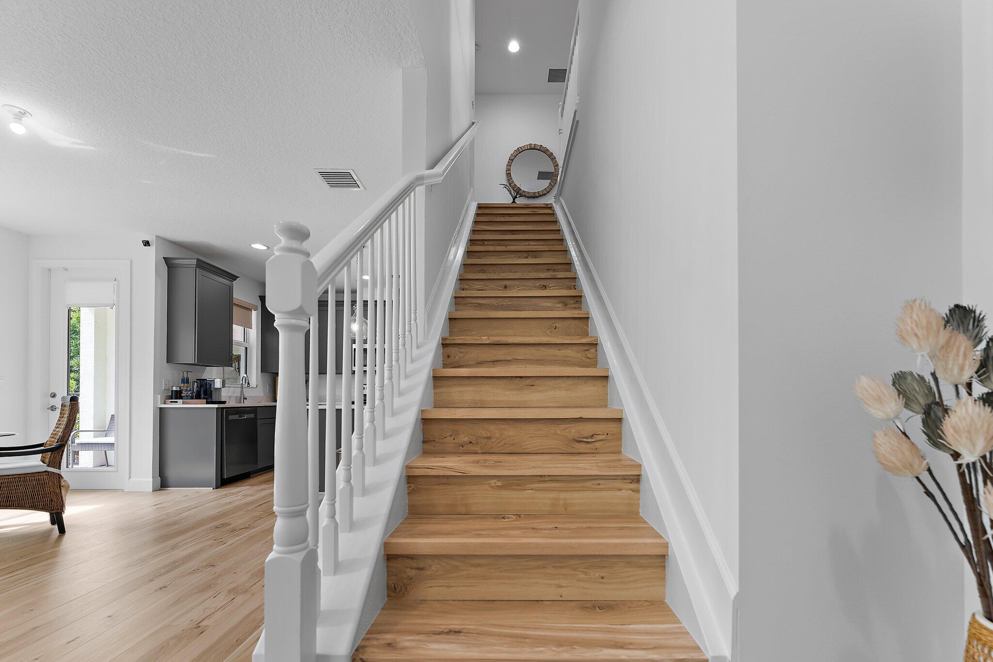 16300 Oakview Drive