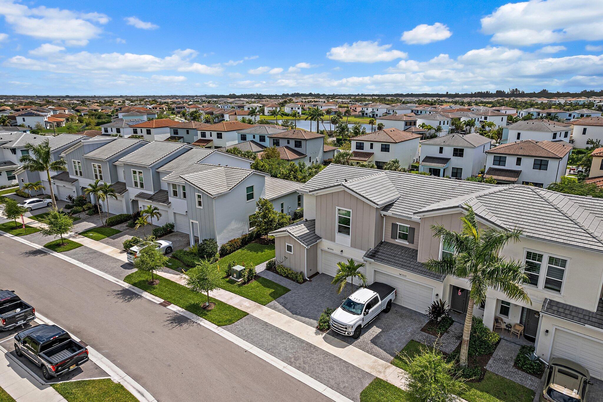 16300 Oakview Drive