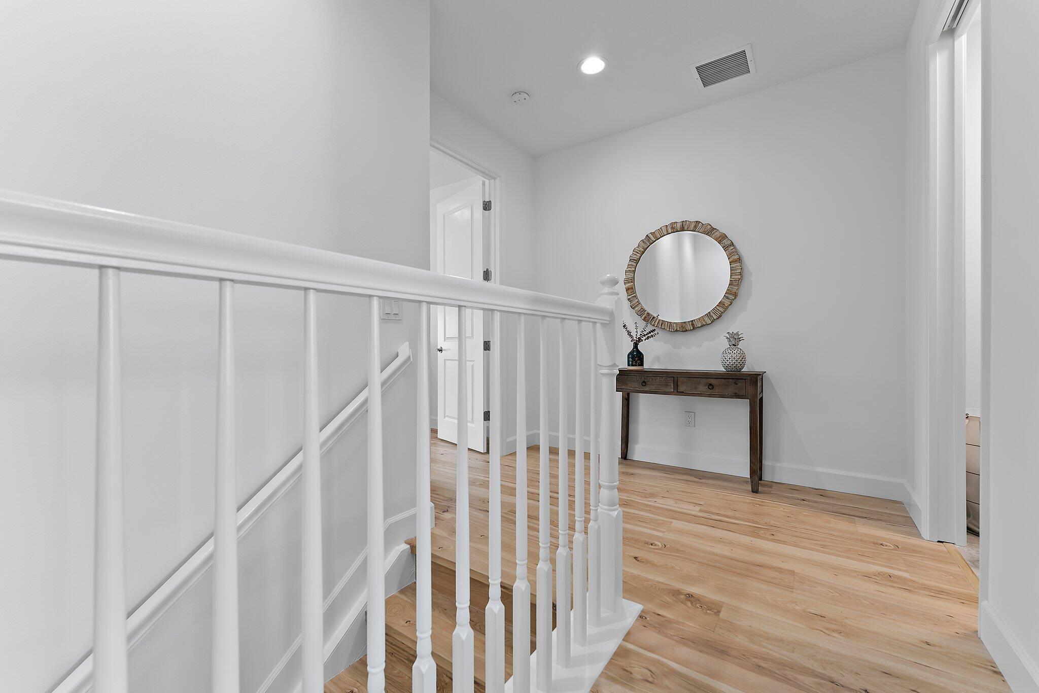 16300 Oakview Drive