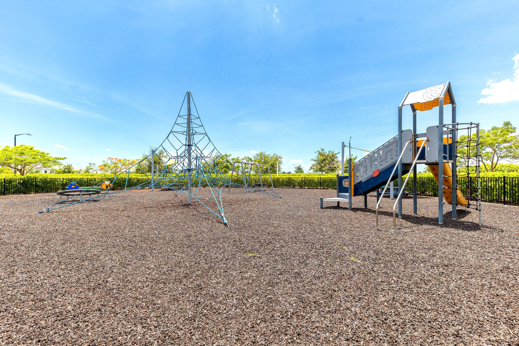 16330 Oakview Drive