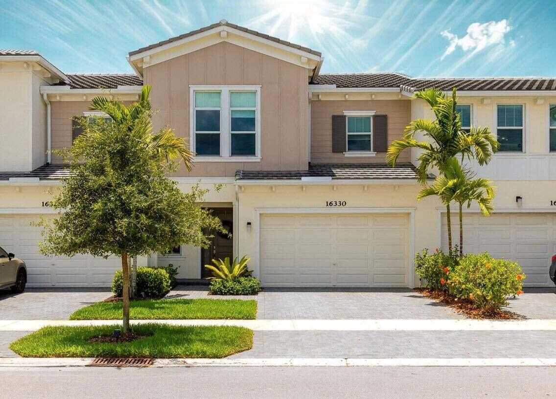 16330 Oakview Drive