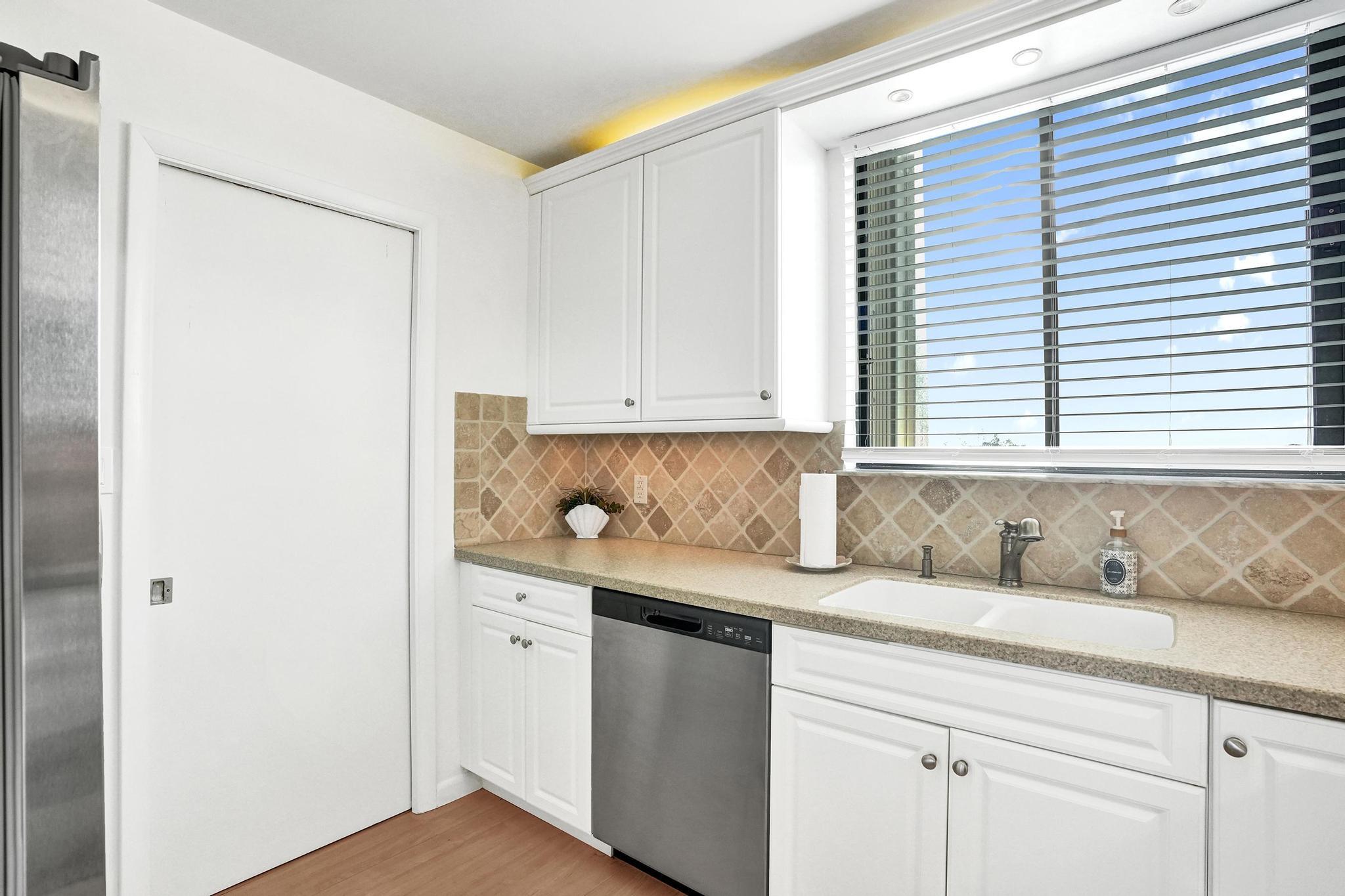 300 Ocean Trail Way 410