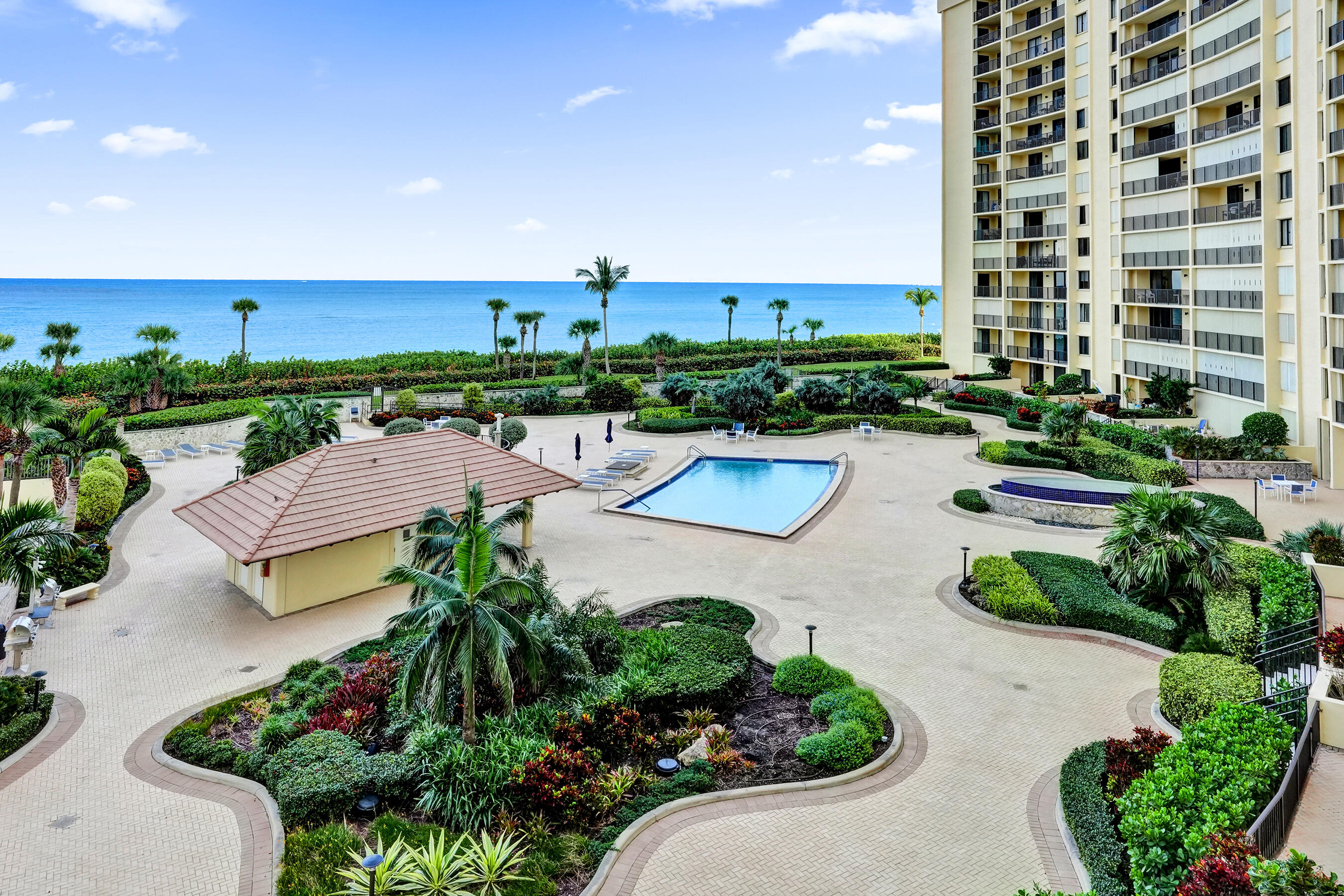 300 Ocean Trail Way 410