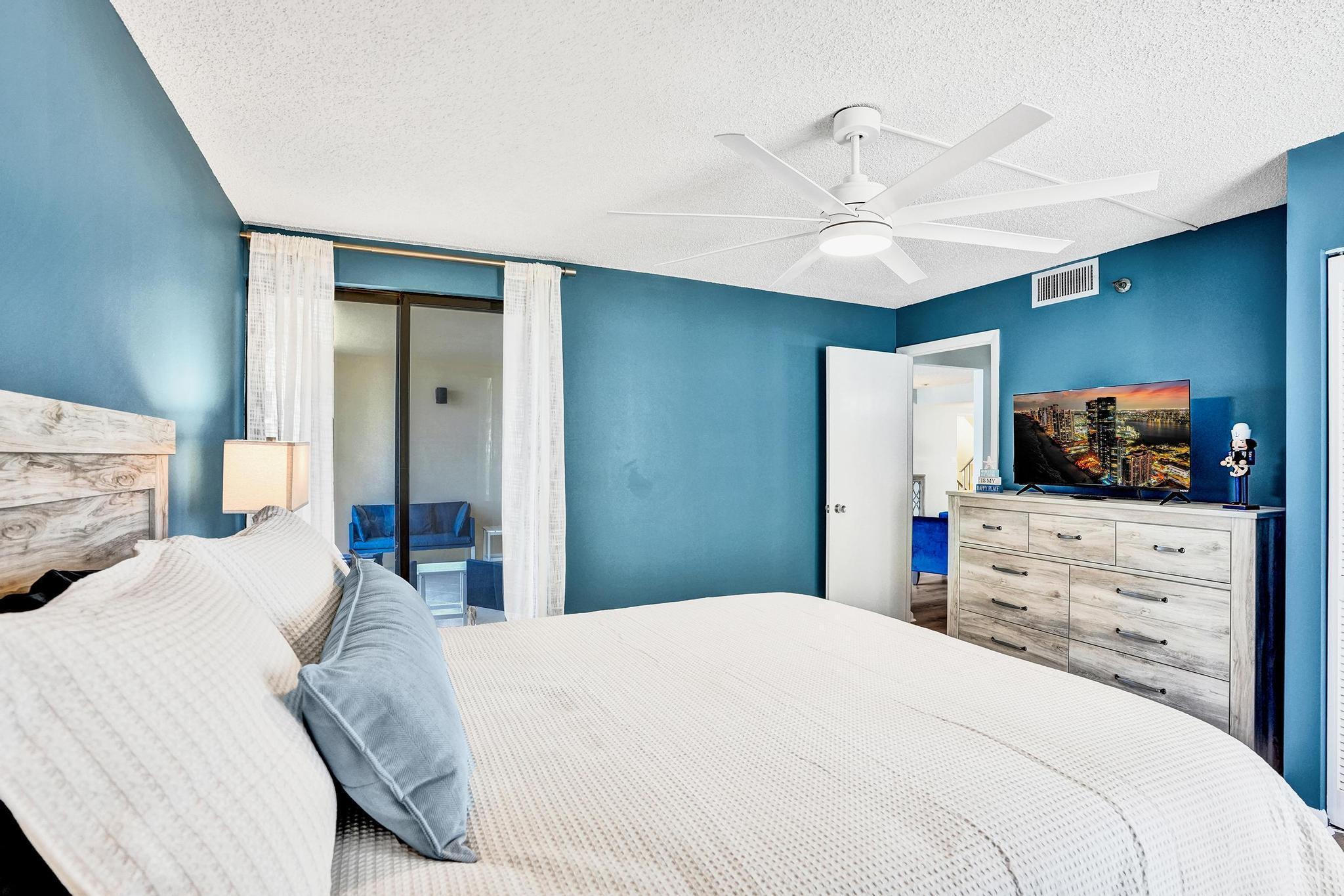 300 Ocean Trail Way 410