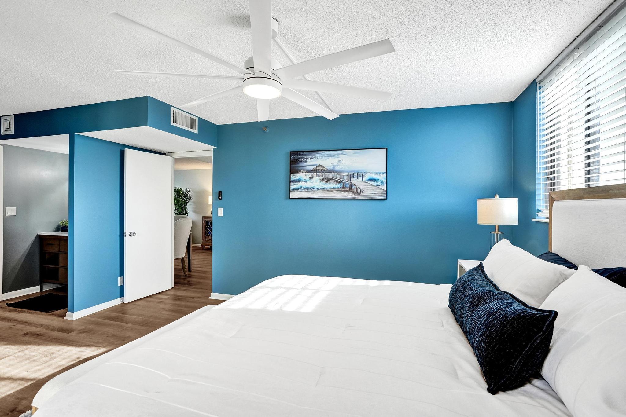 300 Ocean Trail Way 410