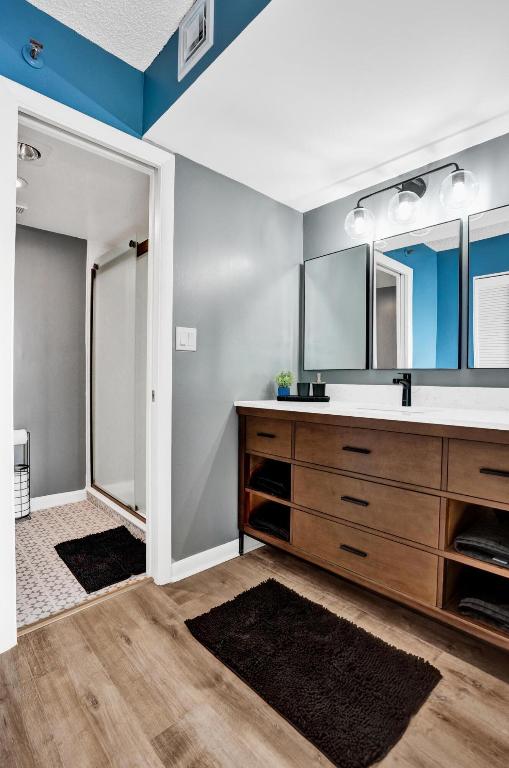 300 Ocean Trail Way 410