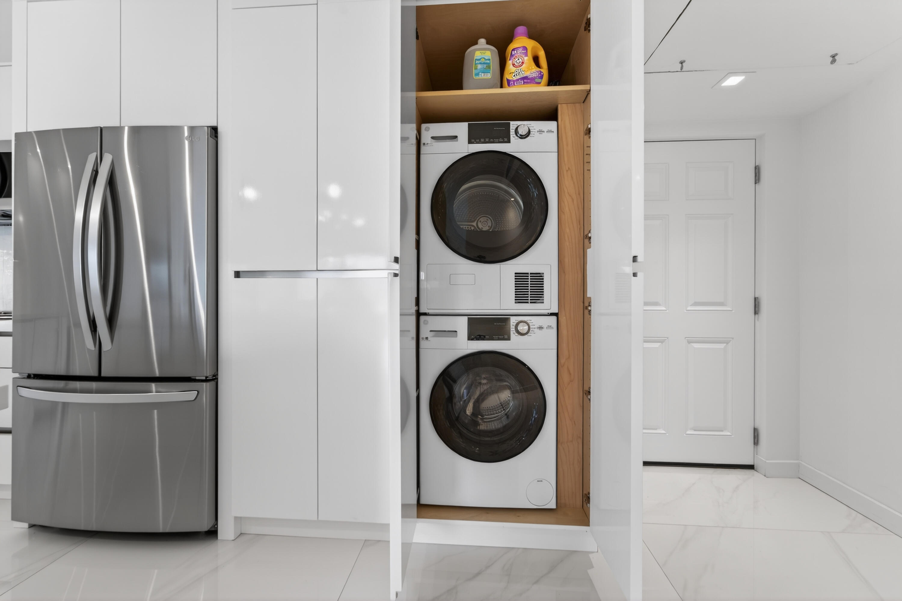 725 Hummingbird Way 103