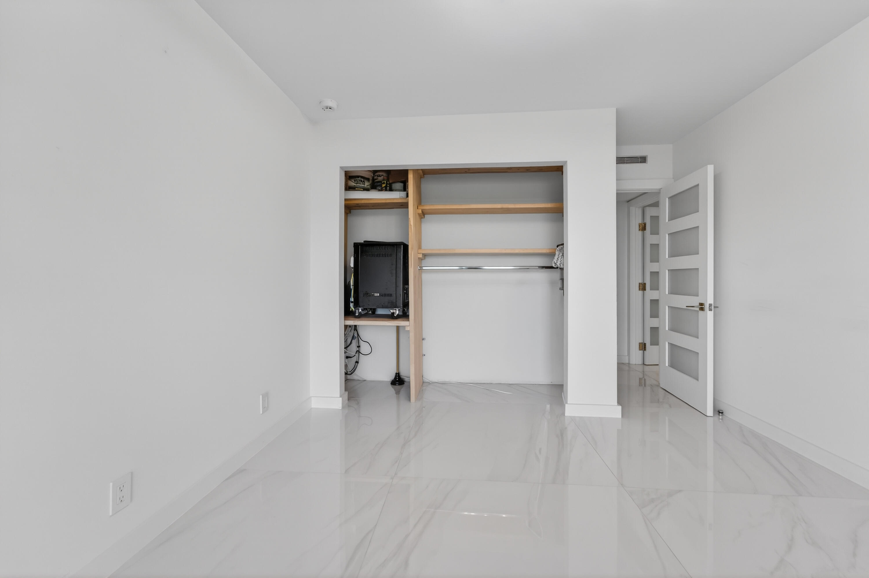 725 Hummingbird Way 103