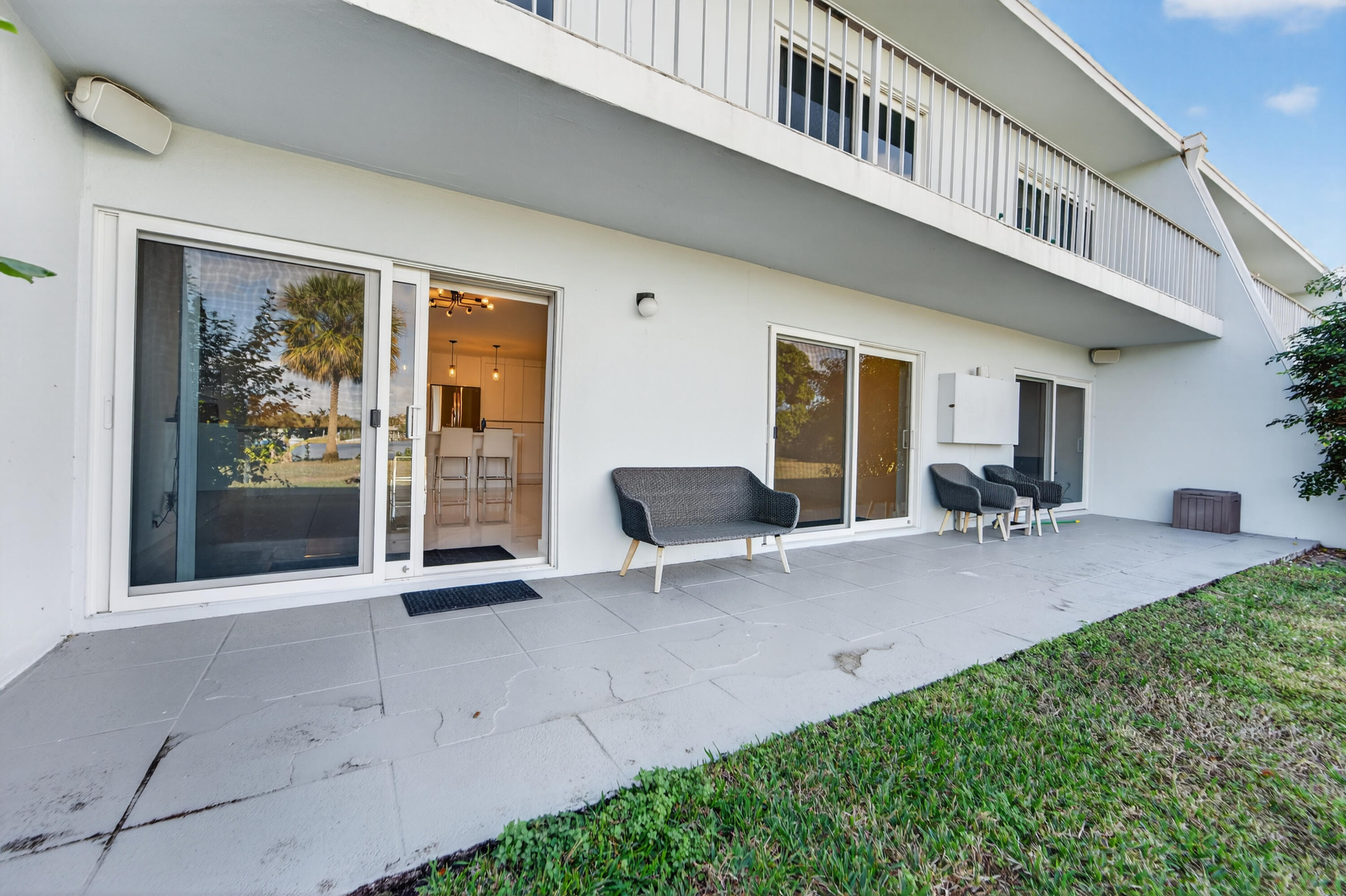 725 Hummingbird Way 103