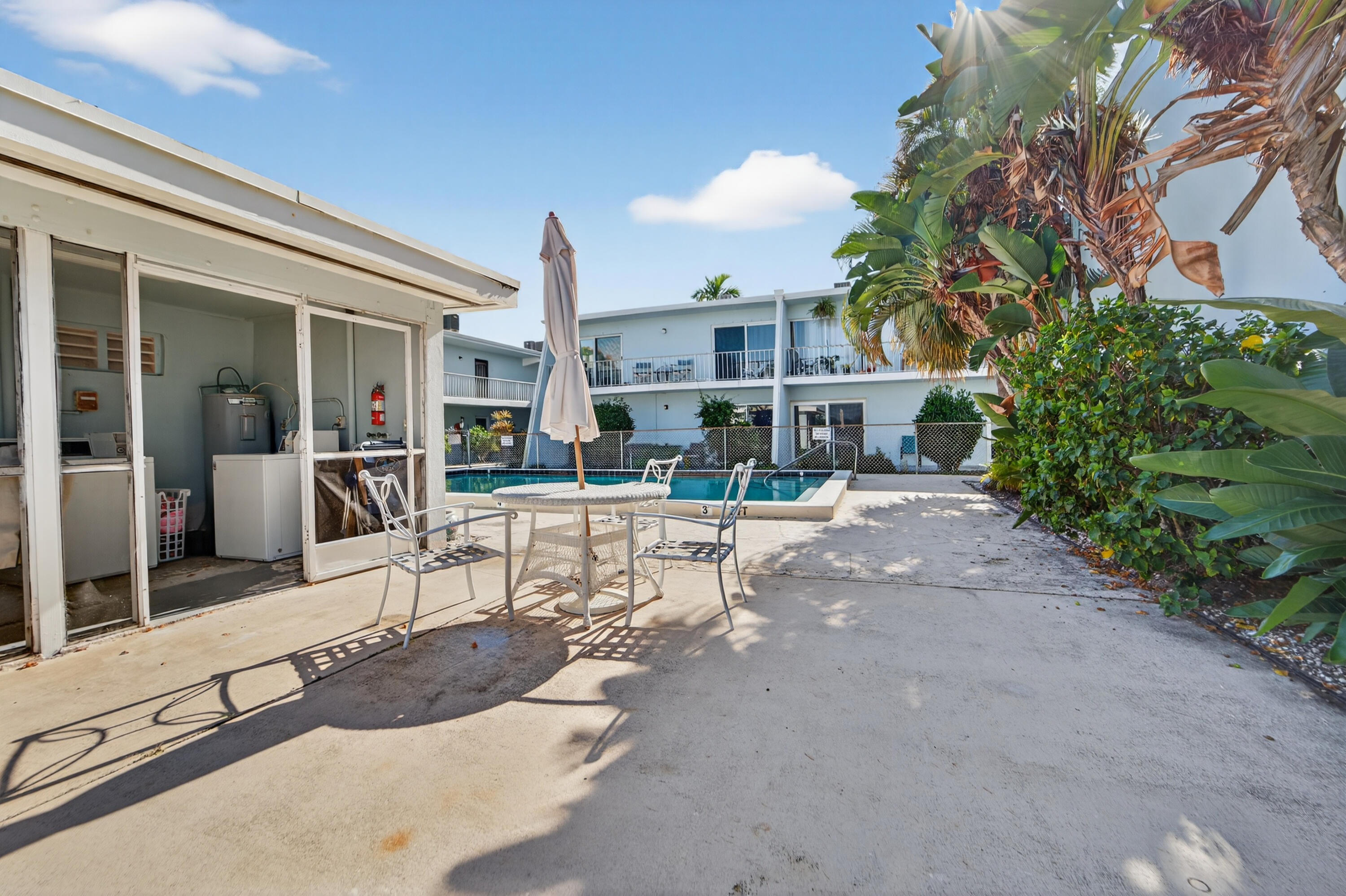 725 Hummingbird Way 103