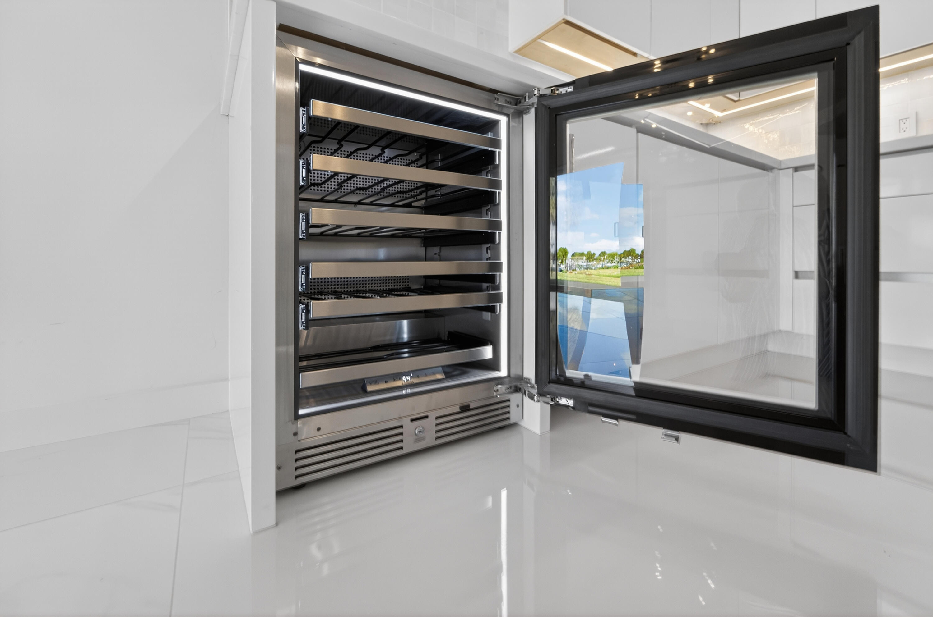 725 Hummingbird Way 103