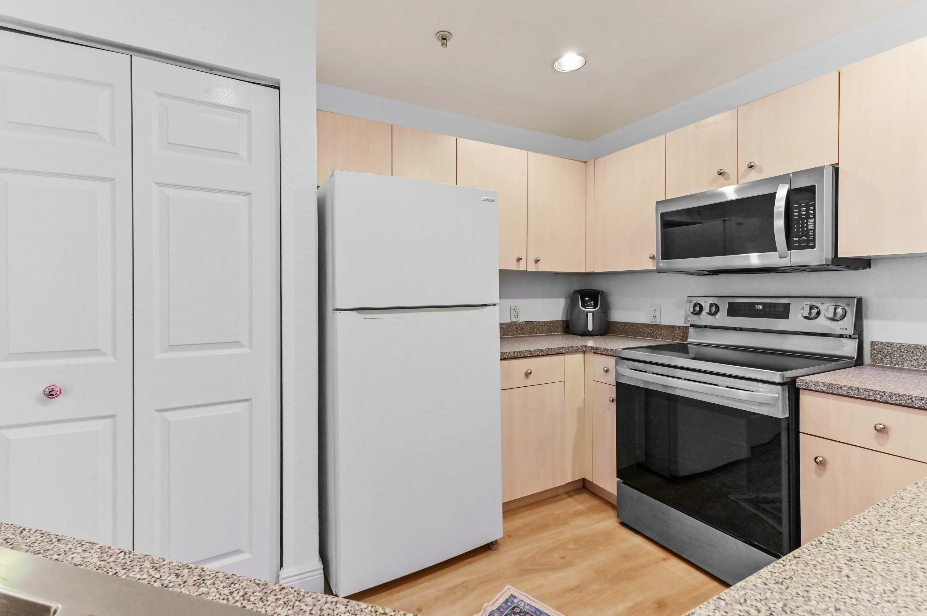 1803 N Flagler Drive 204