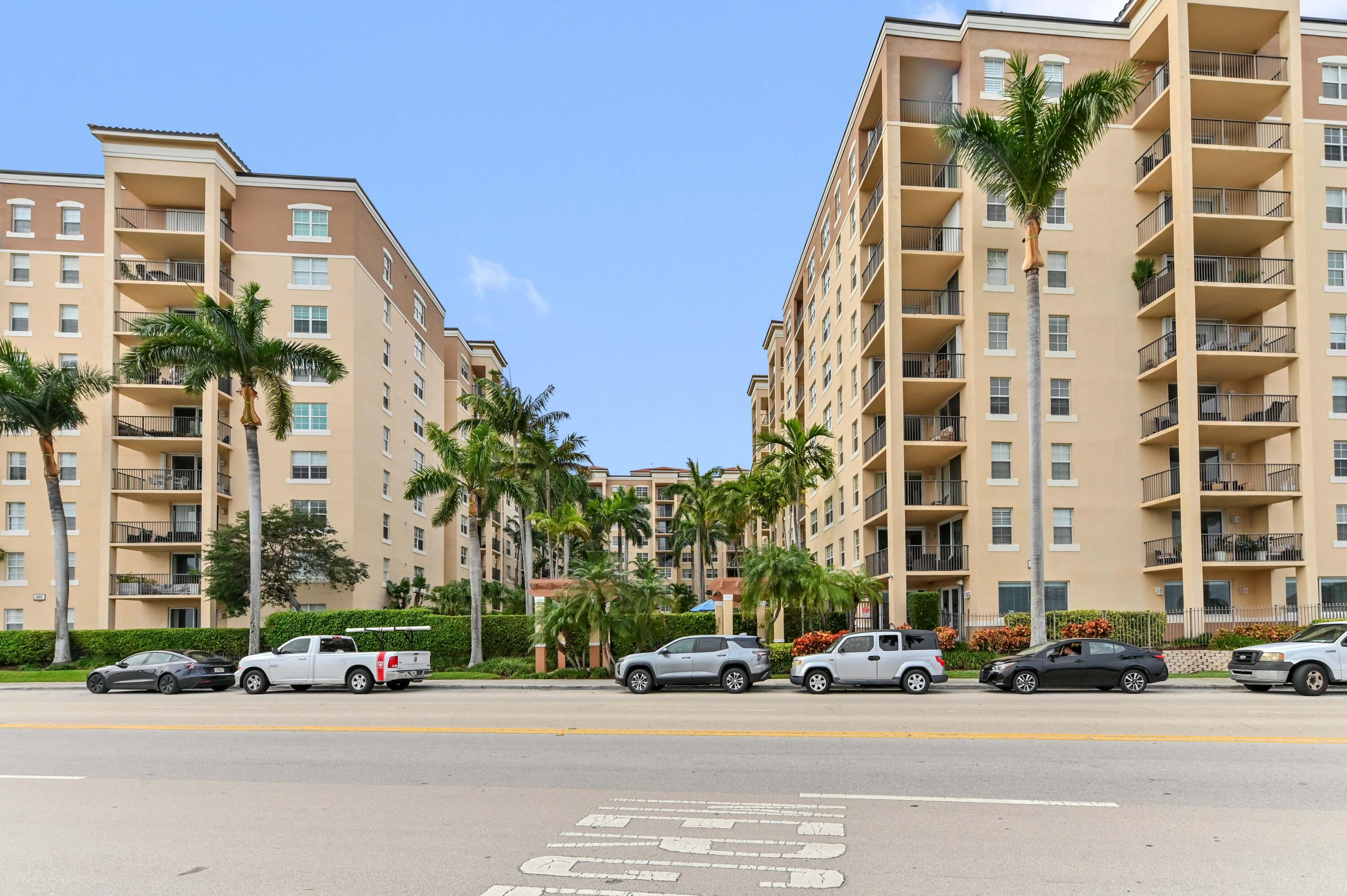1803 N Flagler Drive 204
