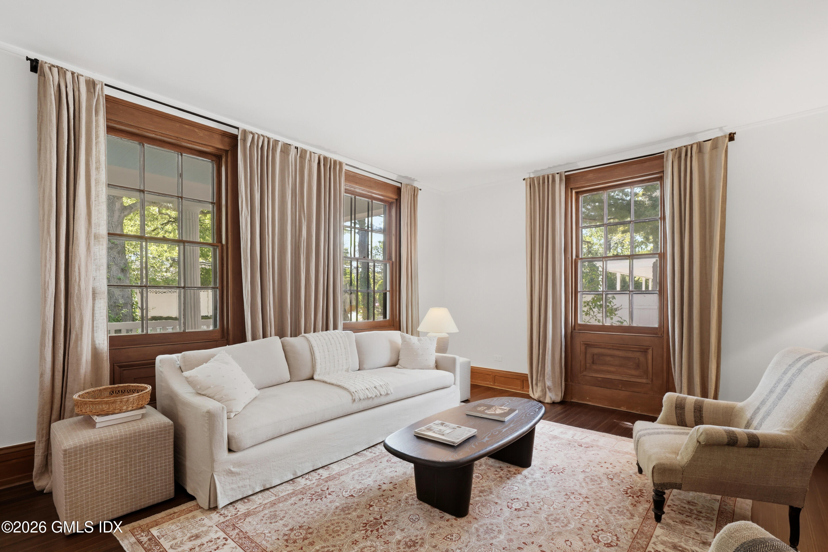 33 Mead Avenue
