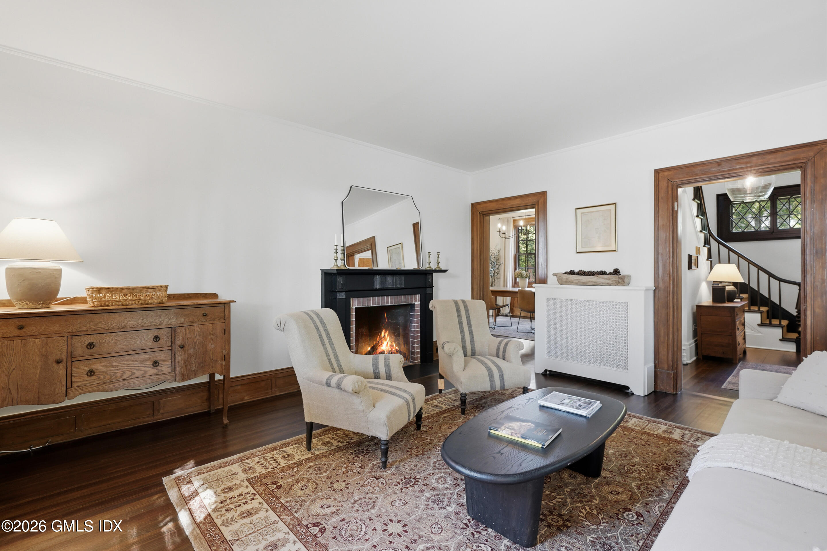 33 Mead Avenue