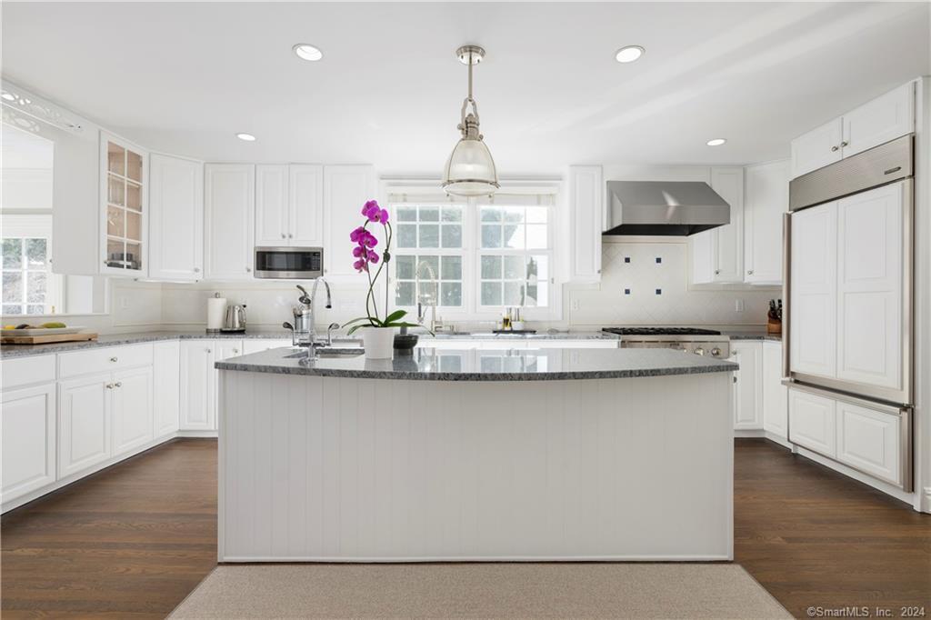 17 Rustic View Road