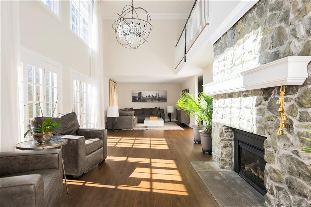 17 Rustic View Road
