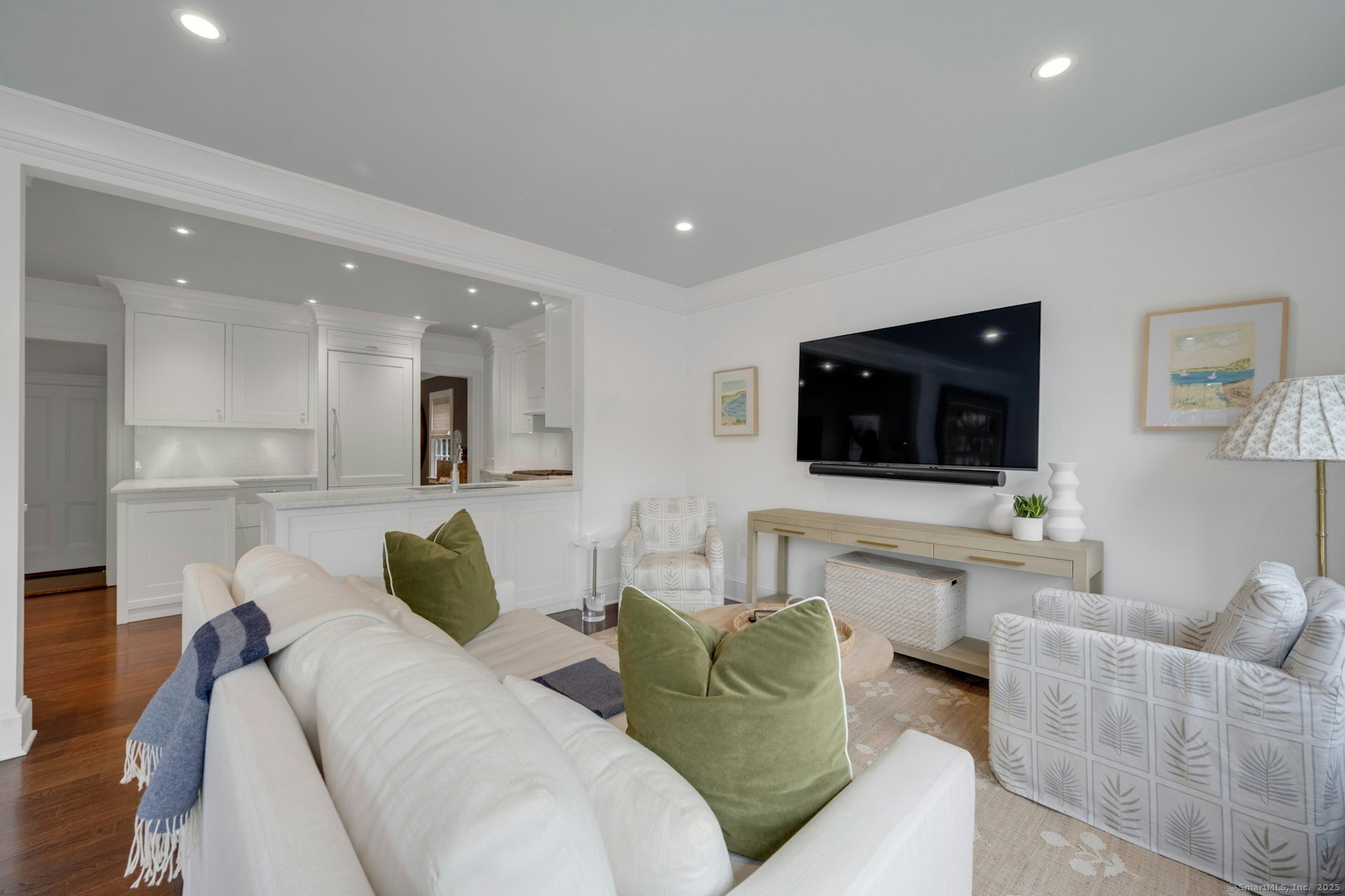 6 Prescott Lane