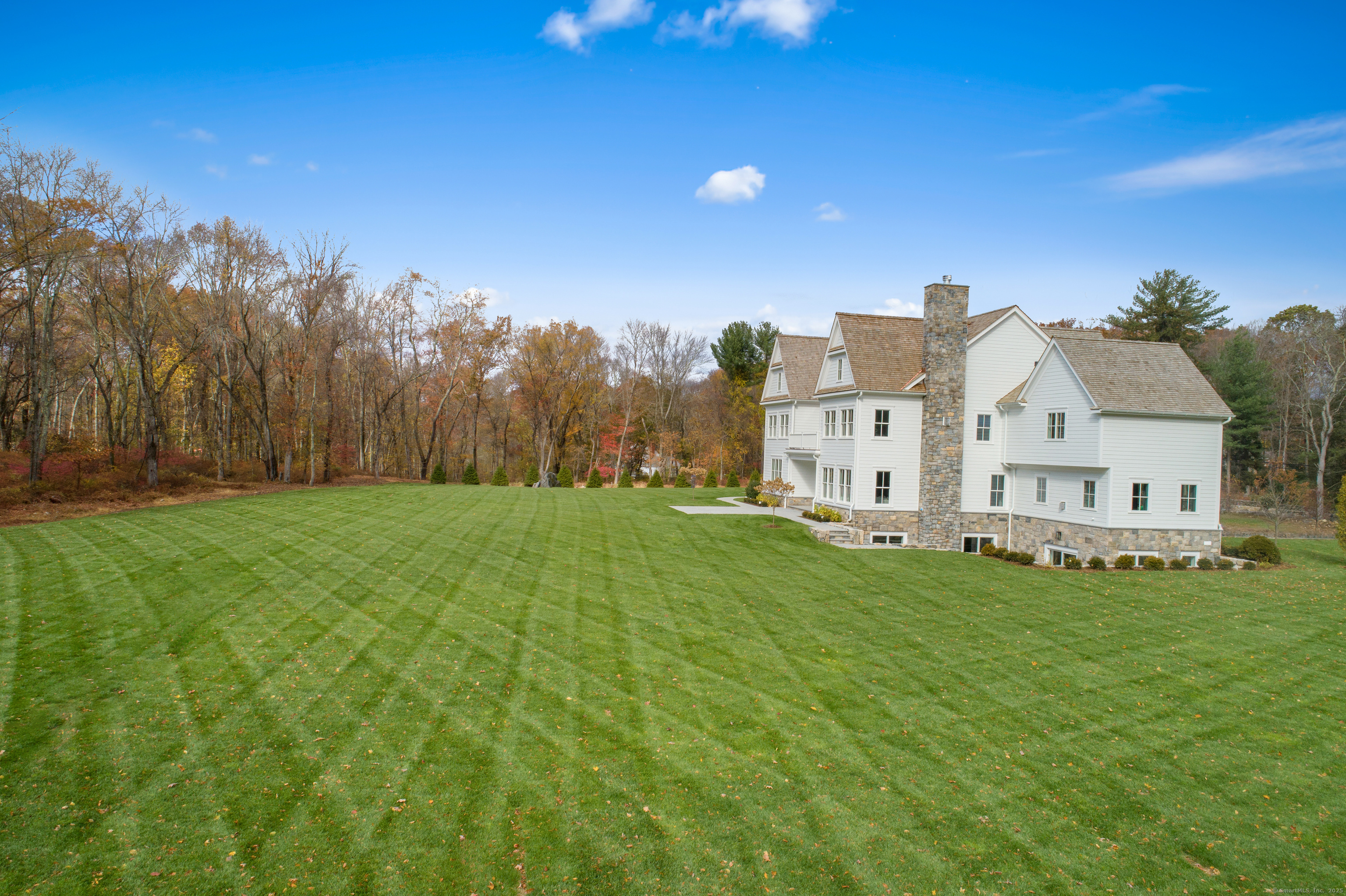 928 West Road