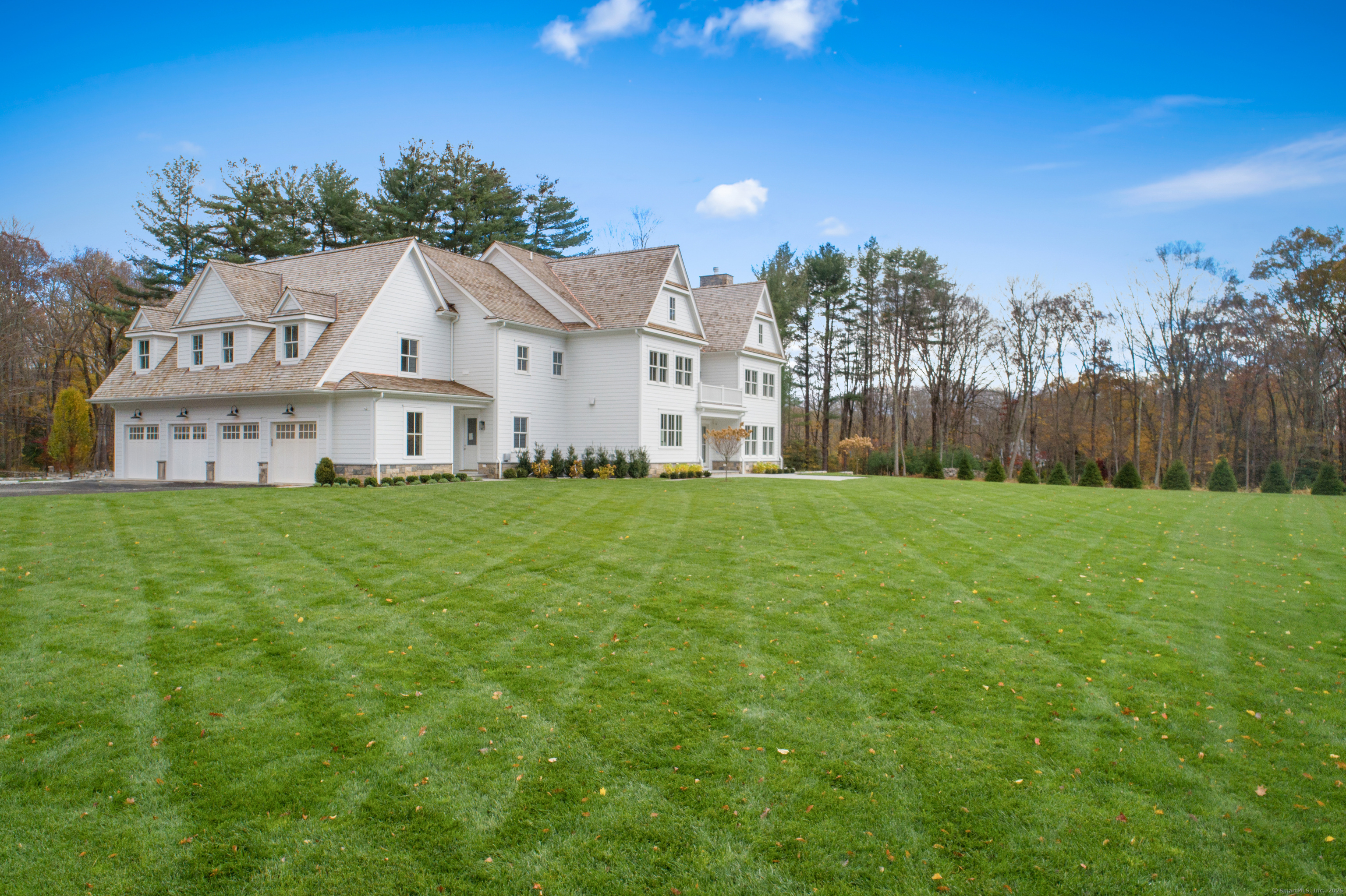 928 West Road