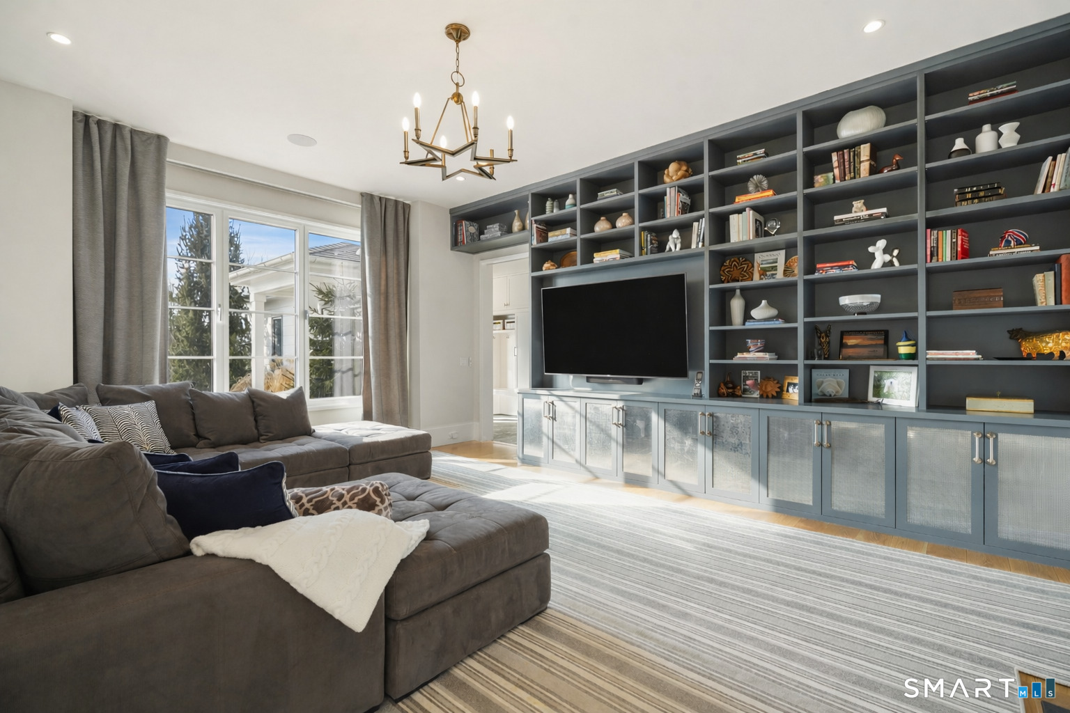 30 Meadowcroft Lane