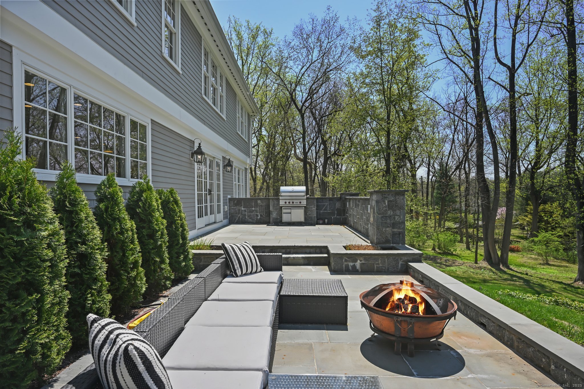 33 Cliffdale Road