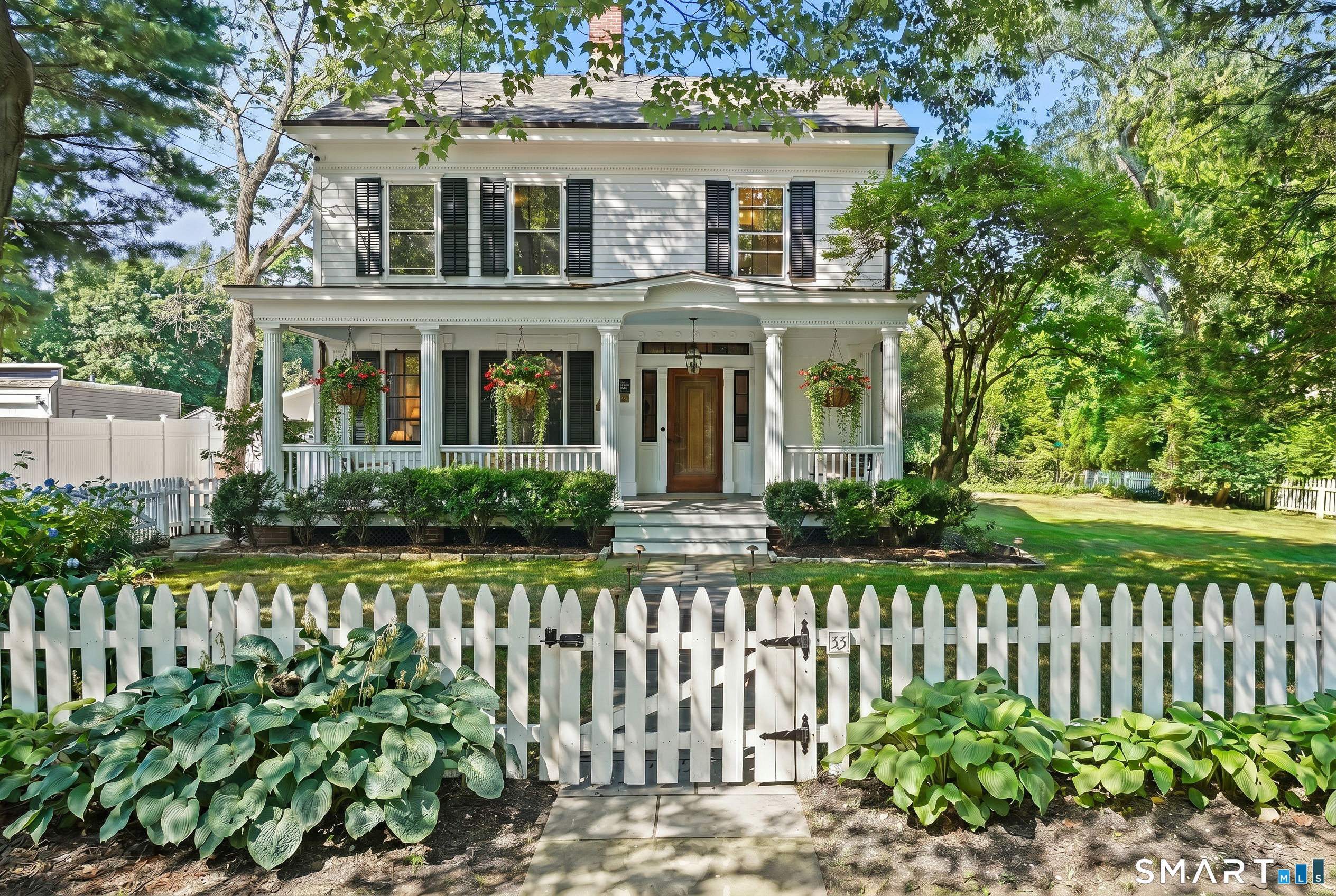 33 Mead Avenue