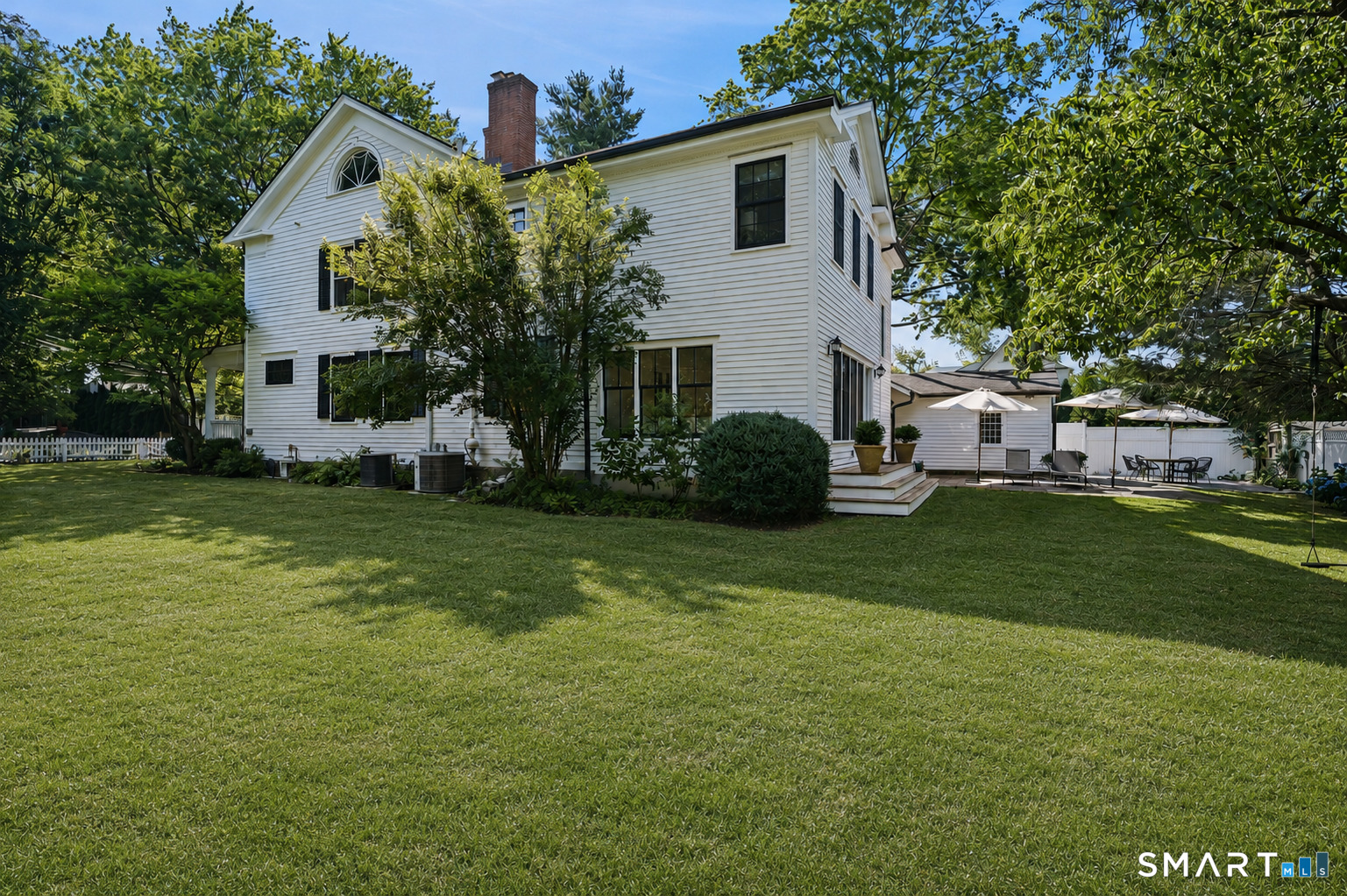 33 Mead Avenue